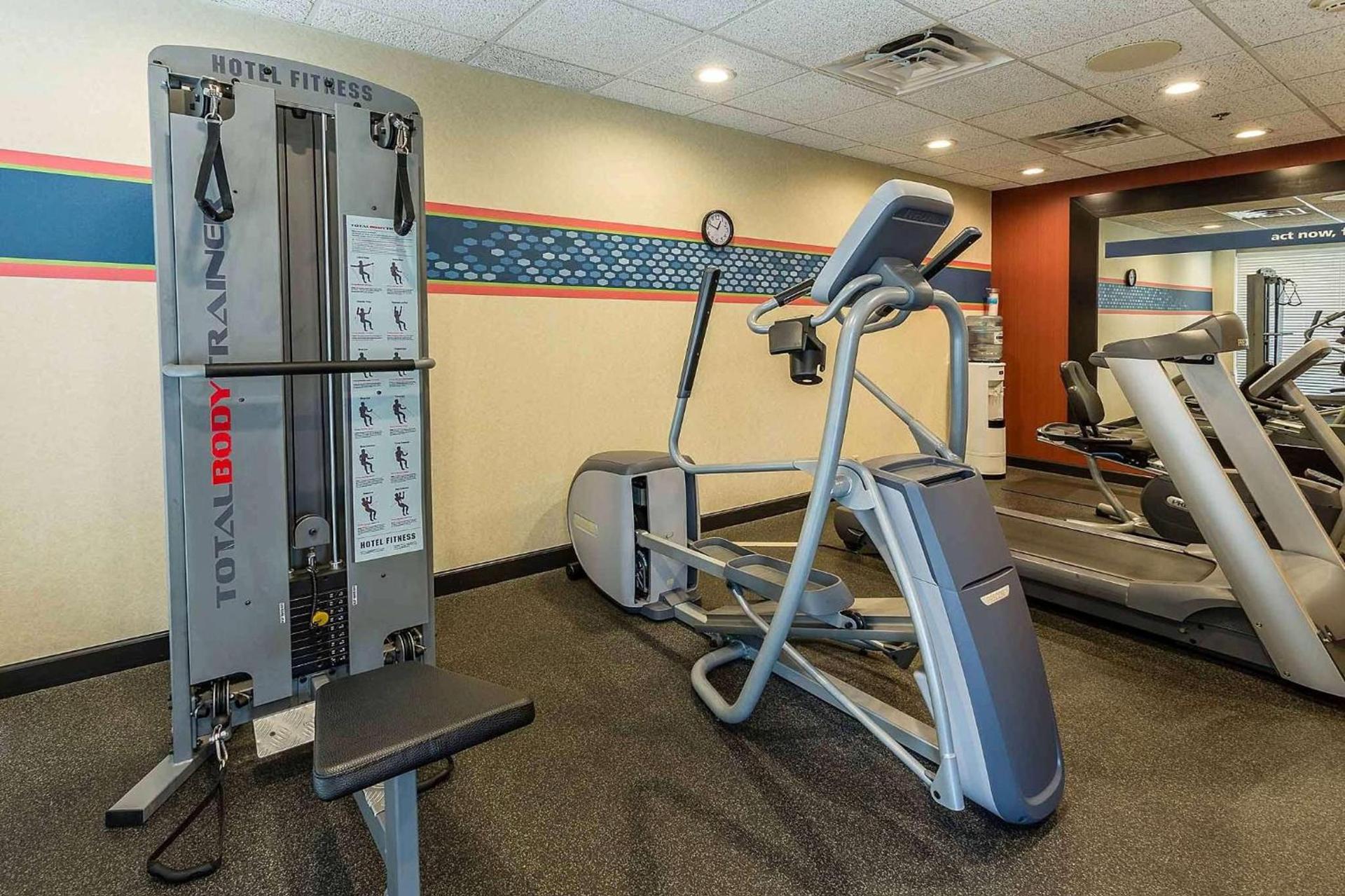 Hampton Inn Somerset photo 35