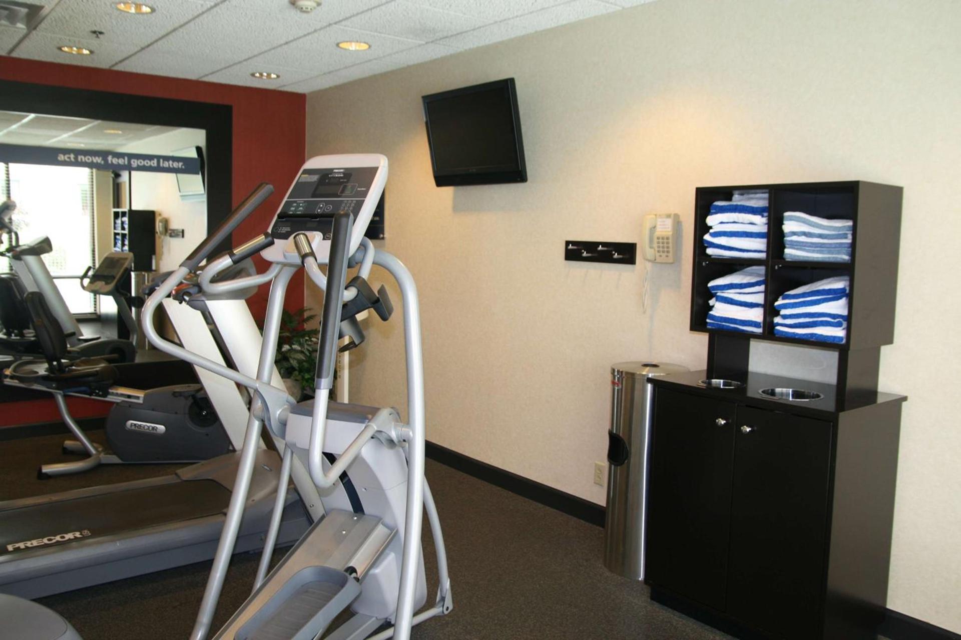 Hampton Inn Somerset photo 41