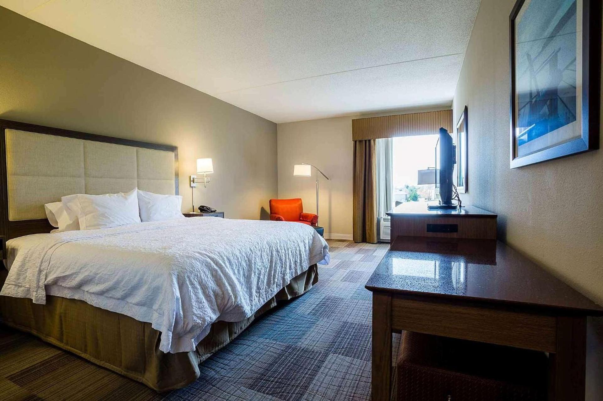 Hampton Inn Somerset photo 51