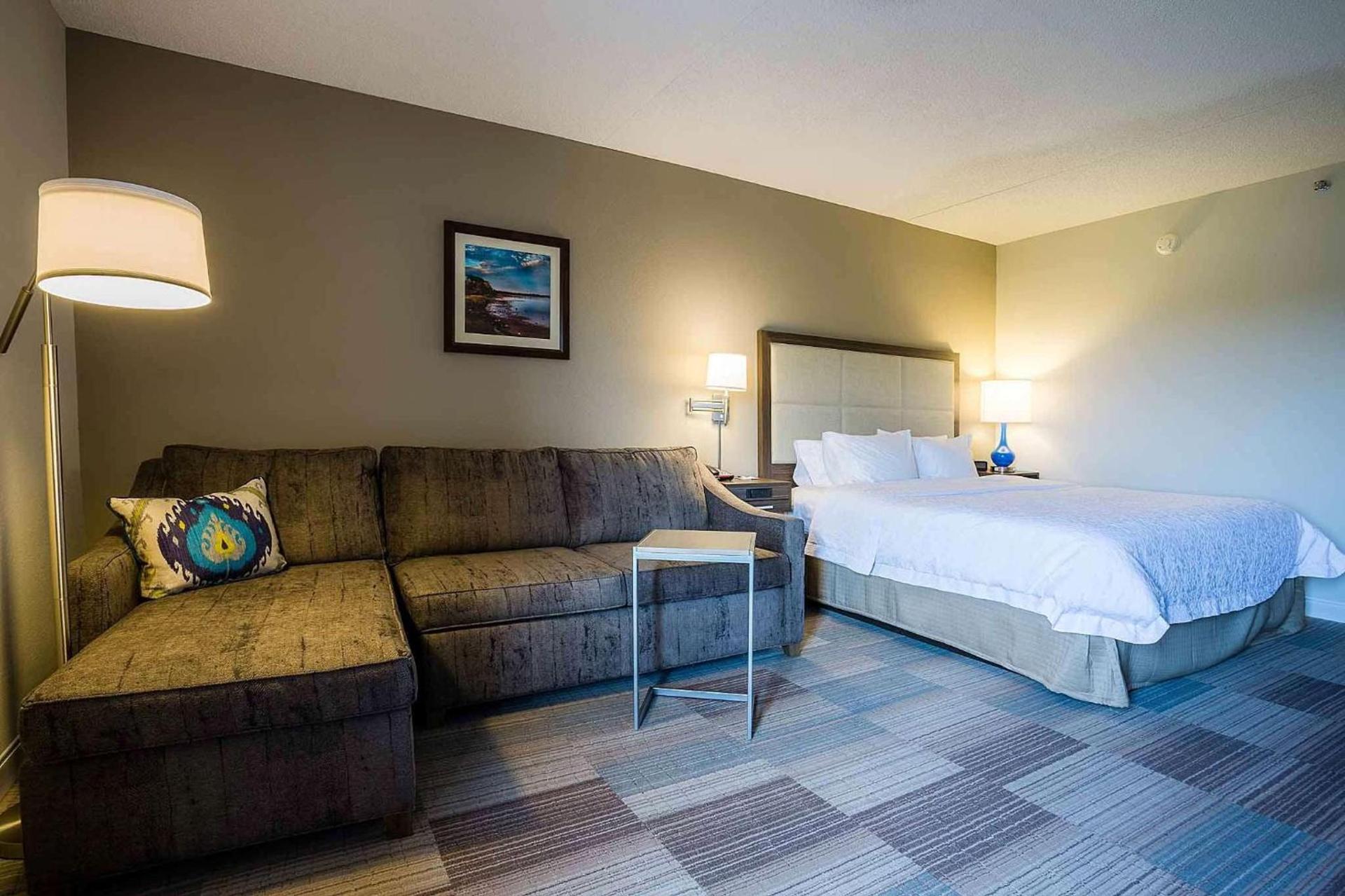 Hampton Inn Somerset photo 55