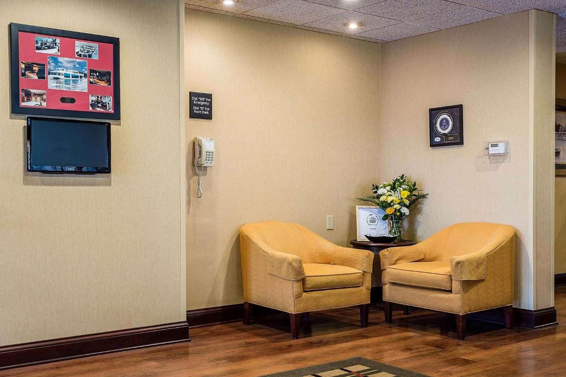 Hampton Inn Somerset photo 61