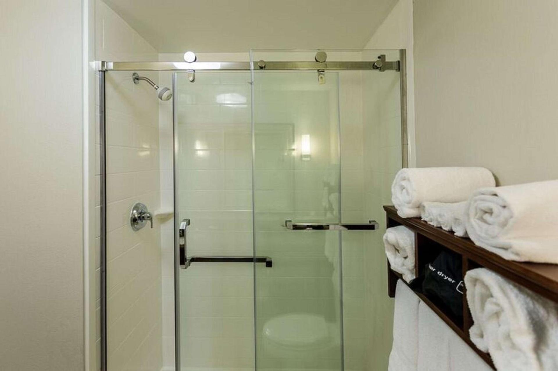 Hampton Inn Somerset photo 64