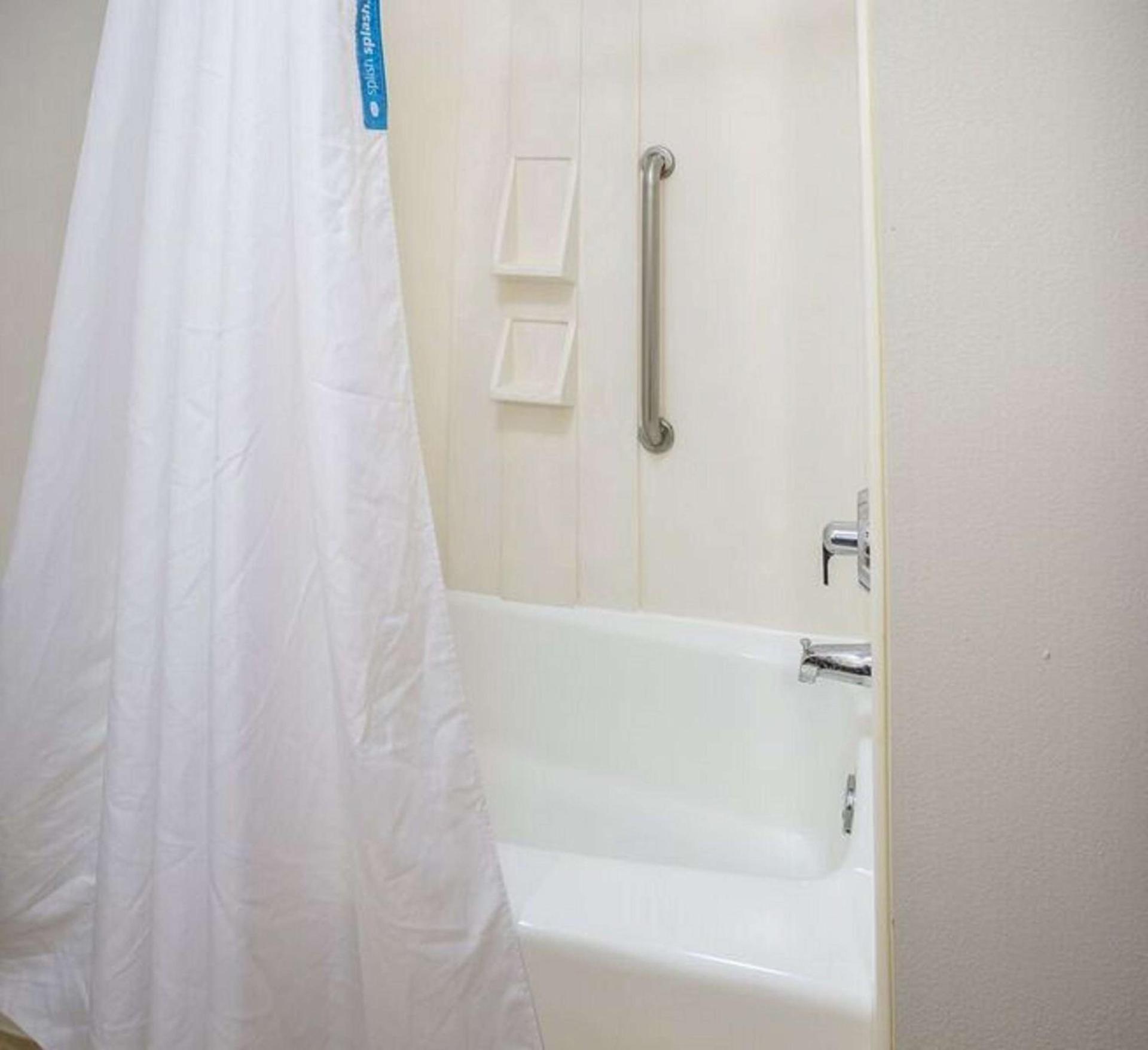 Hampton Inn Somerset photo 70