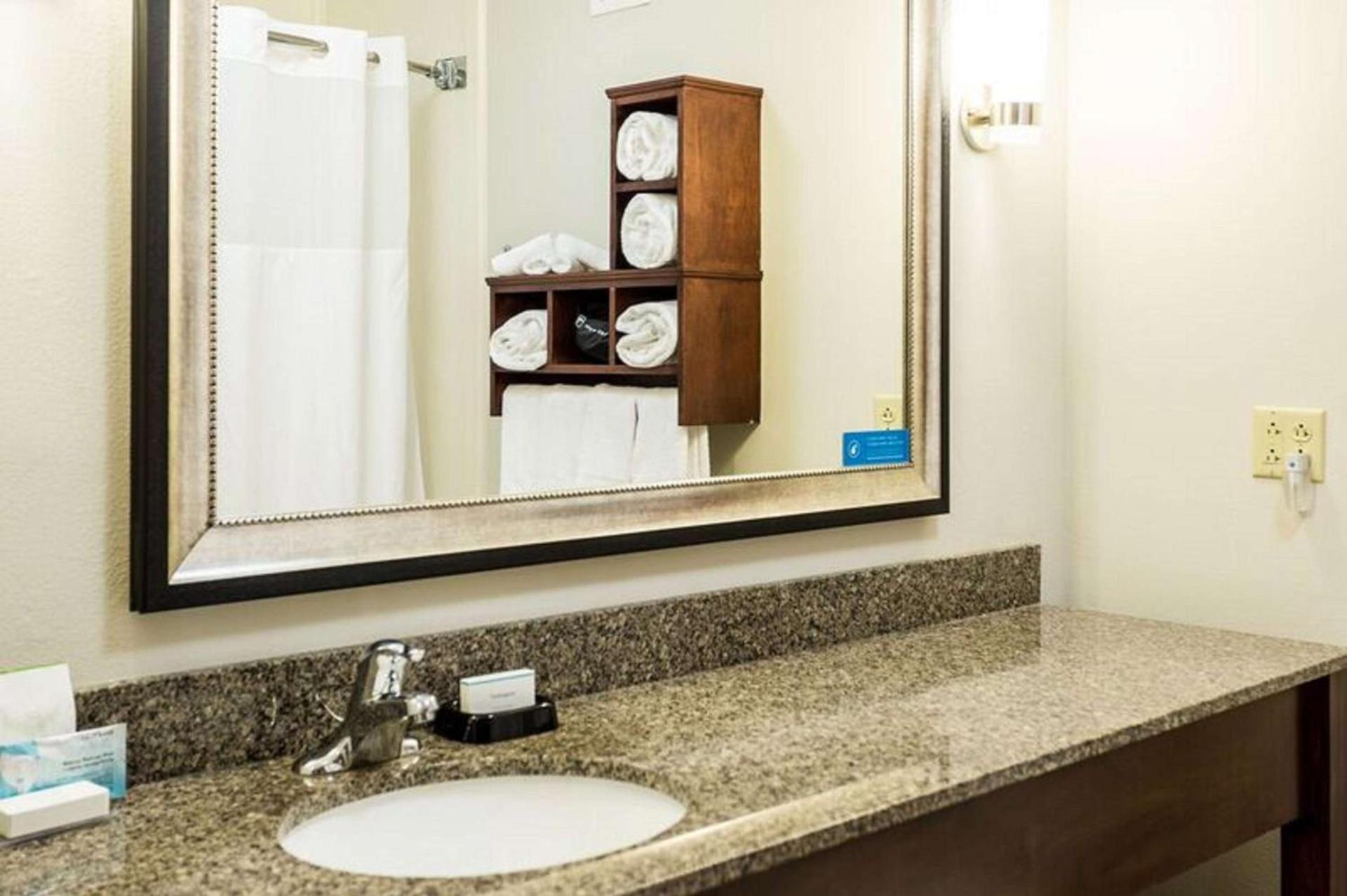Hampton Inn Somerset photo 72