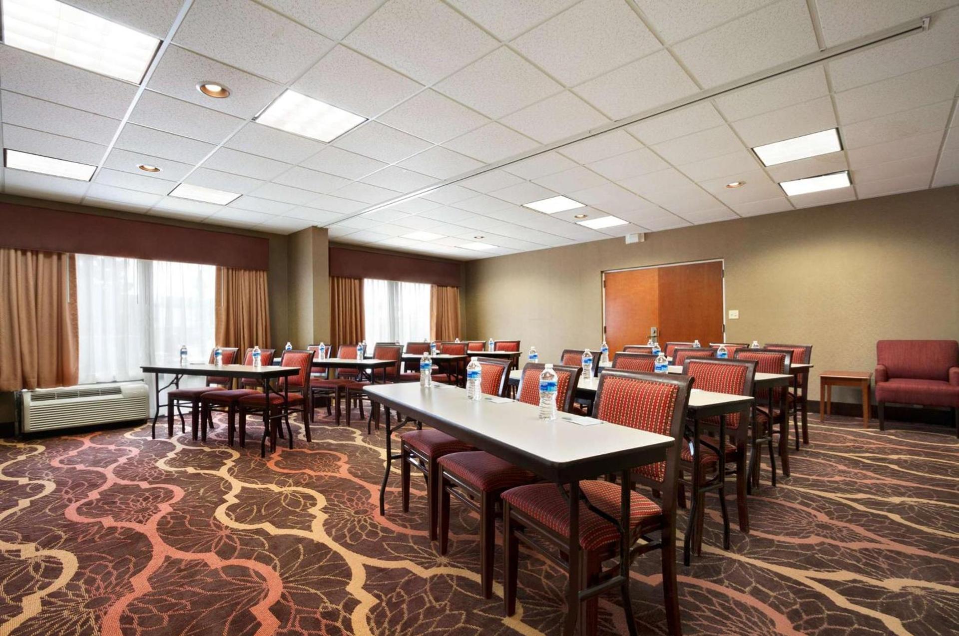 Hampton Inn Santee-I-95 photo 60