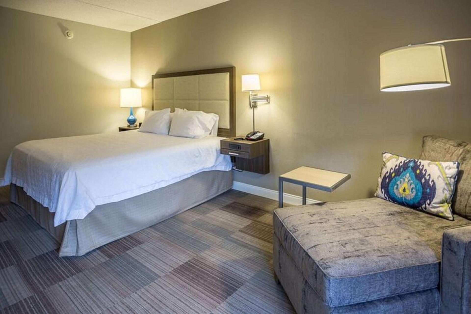 Hampton Inn Somerset photo 79