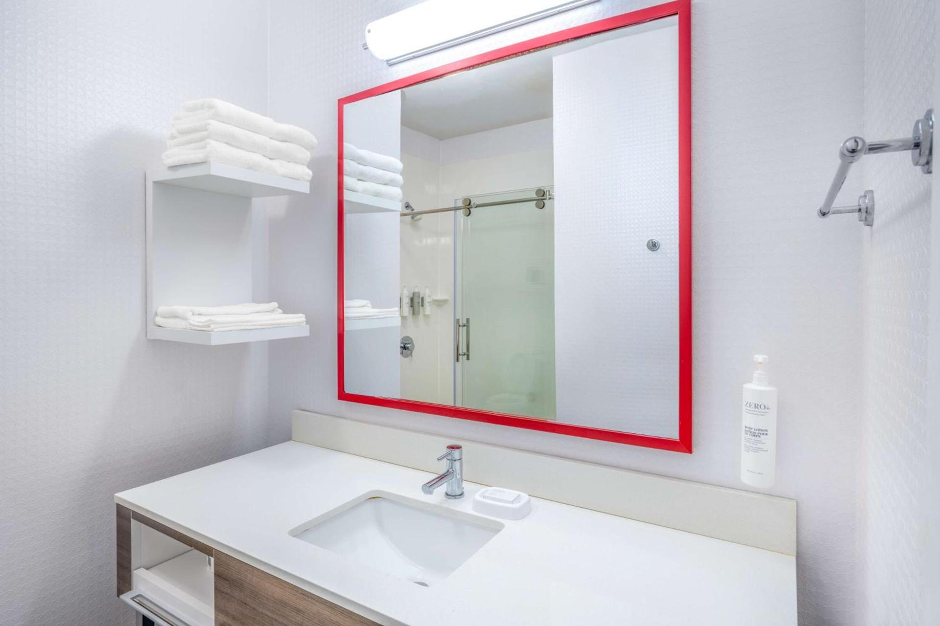 Hampton Inn Sanford photo 19