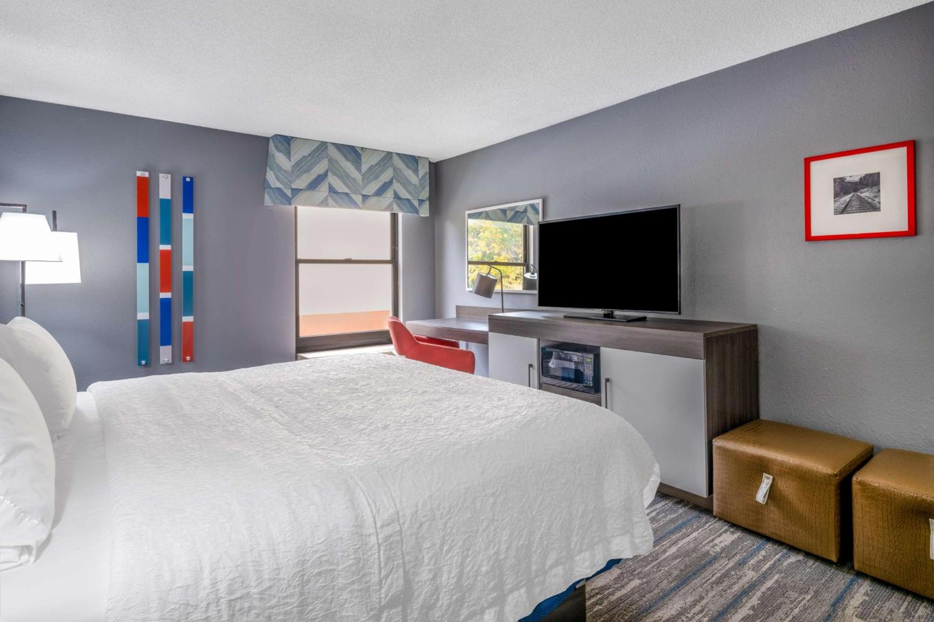 Hampton Inn Sanford photo 26