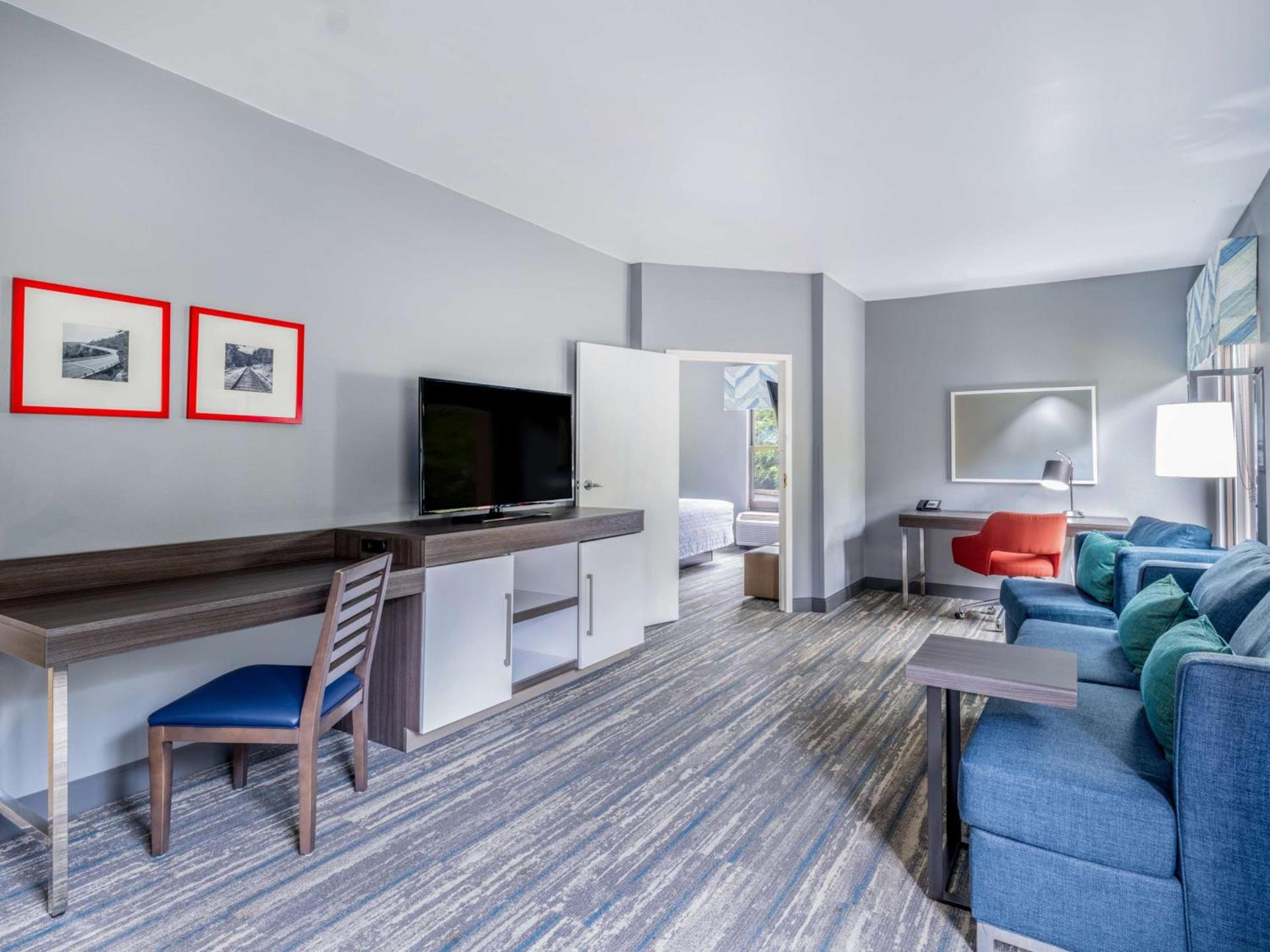 Hampton Inn Sanford photo 29