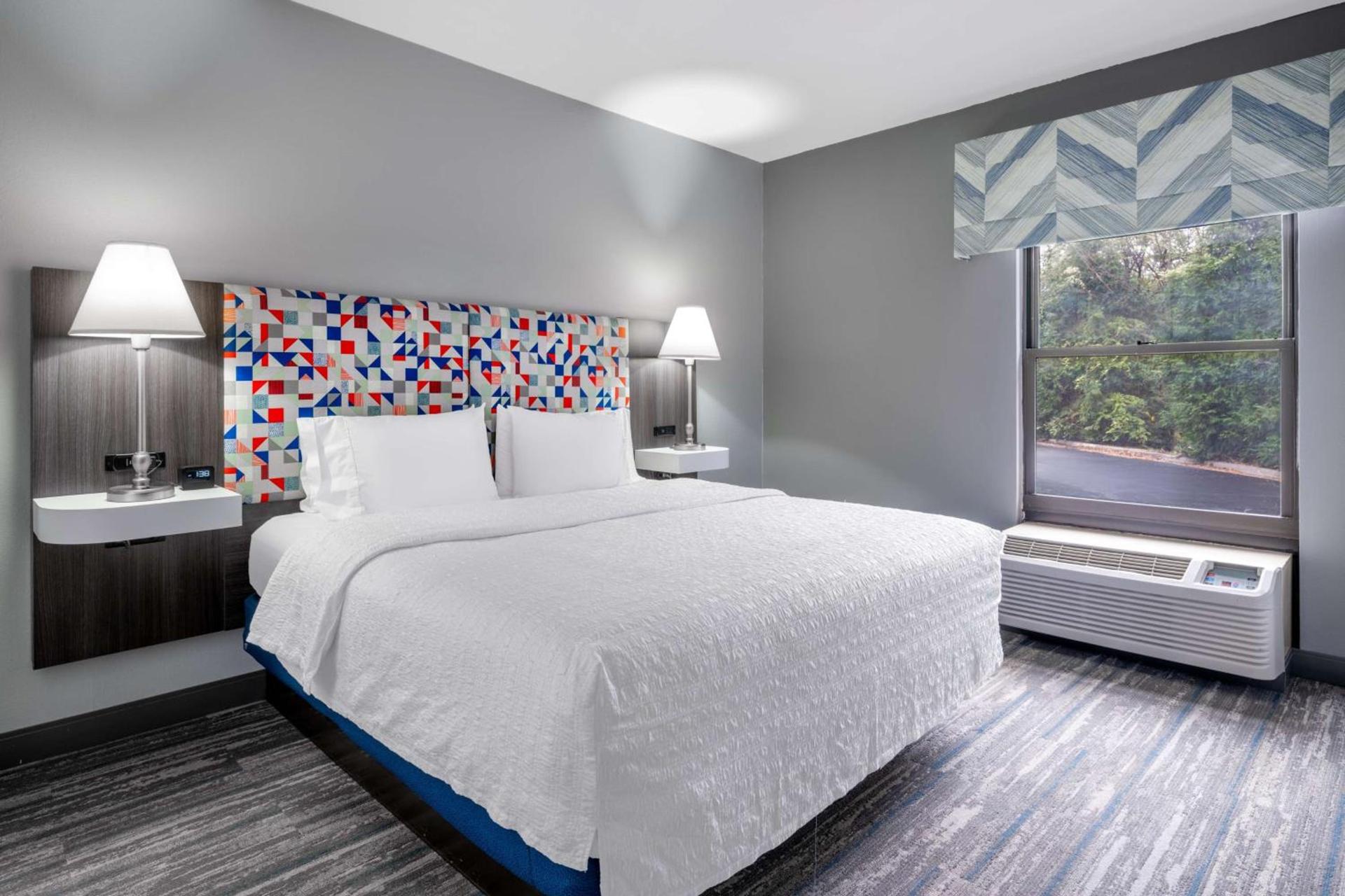 Hampton Inn Sanford photo 35