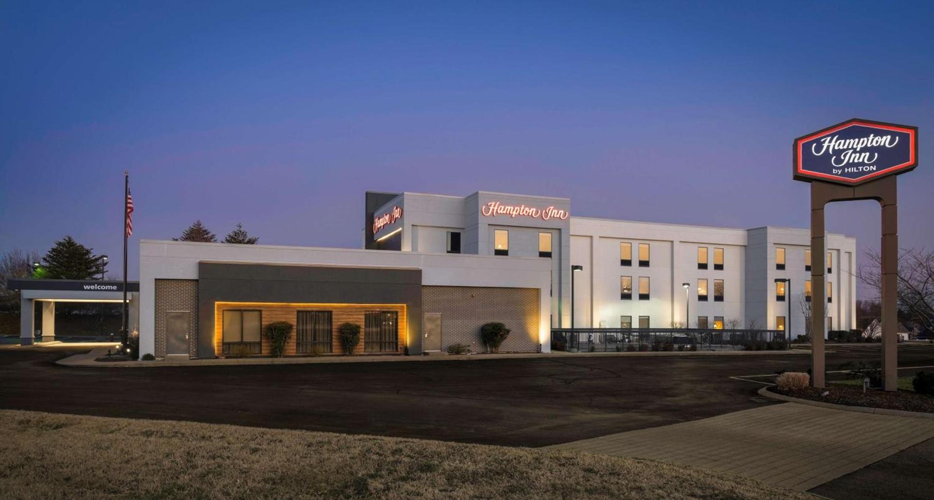 Hampton Inn - Springfield photo 24