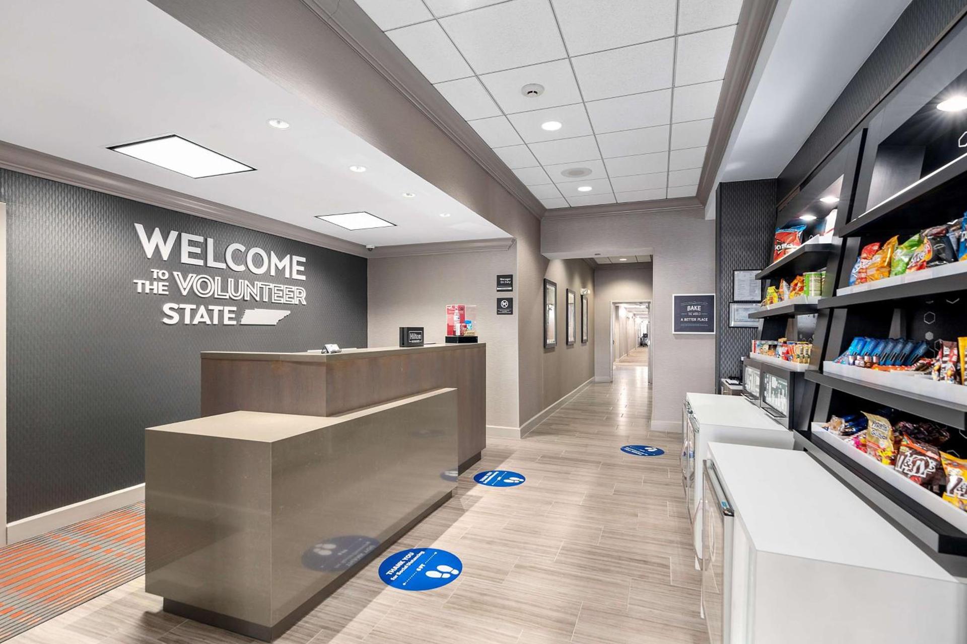 Hampton Inn - Springfield photo 31