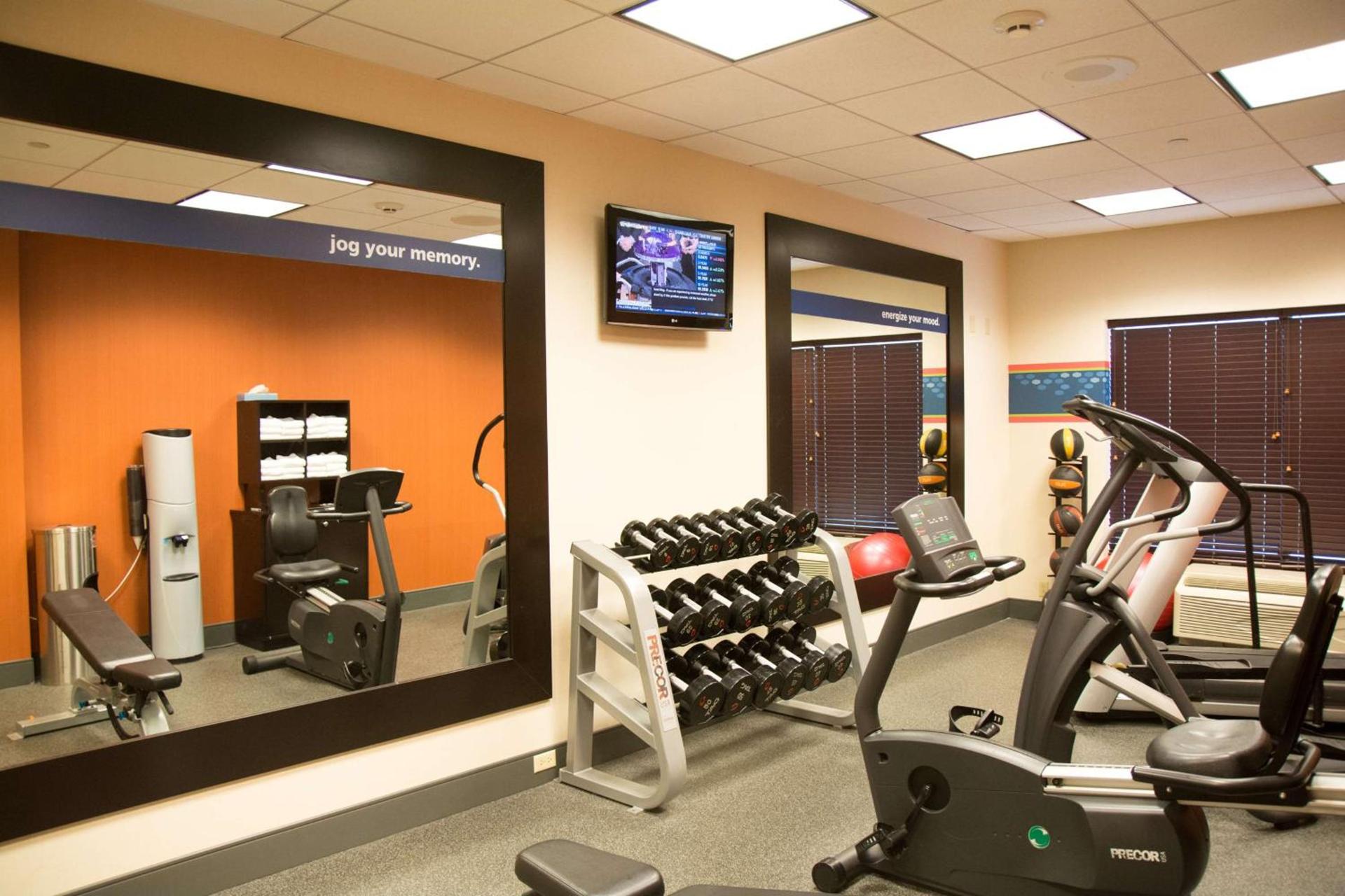 Hampton Inn - Springfield photo 41