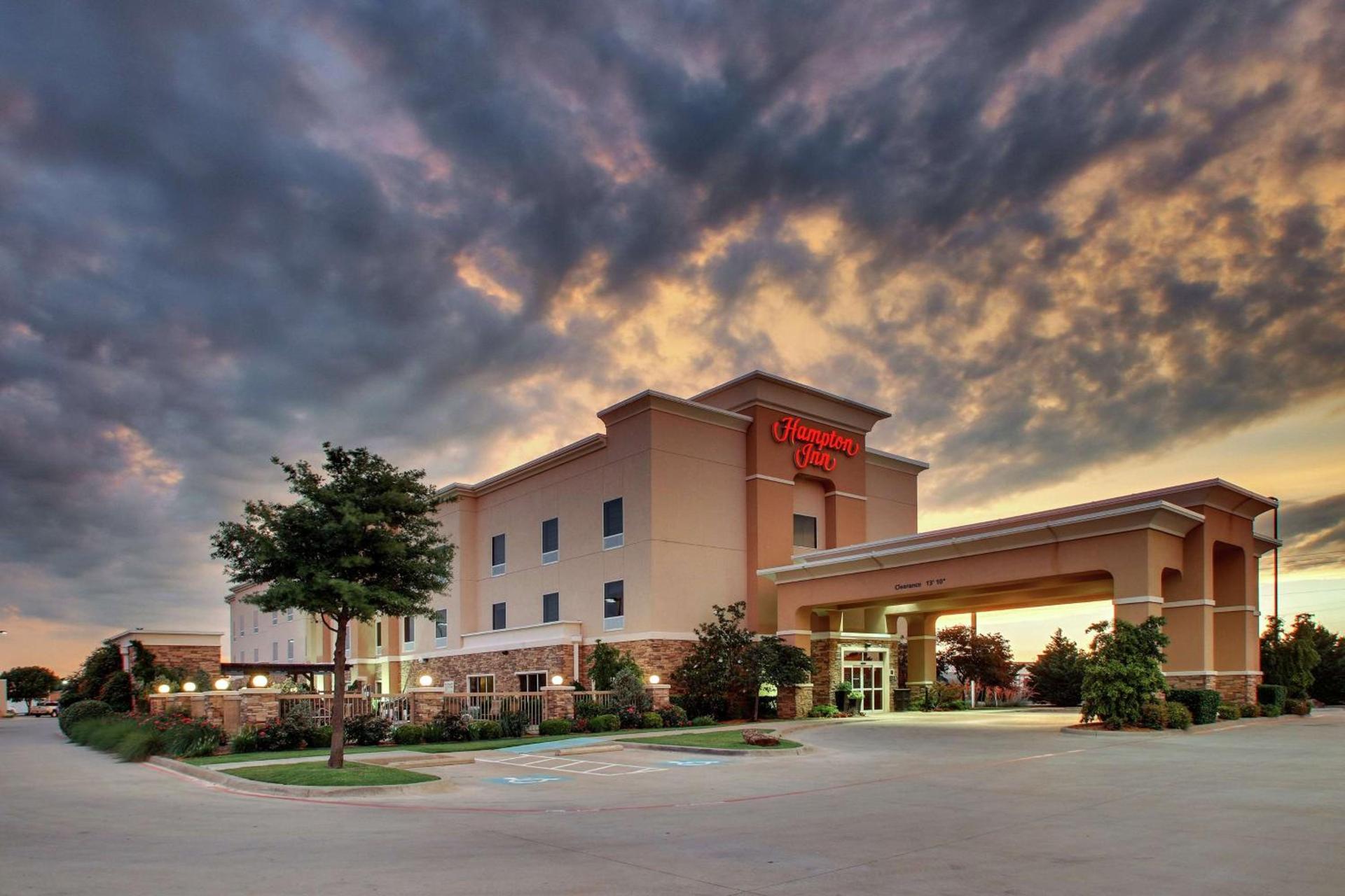 Hampton Inn Vernon photo 5