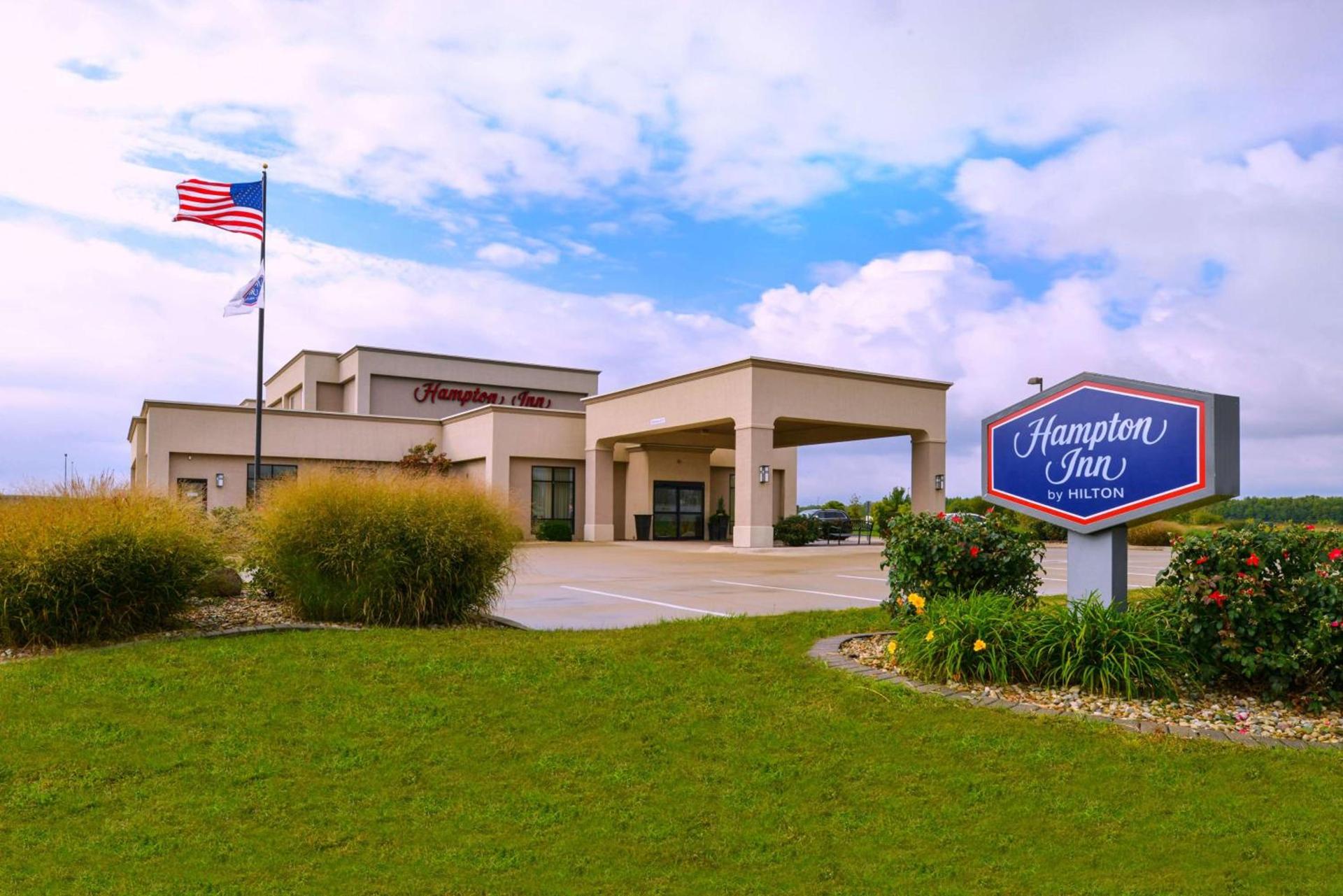 Hampton By Hilton Lincoln photo 1