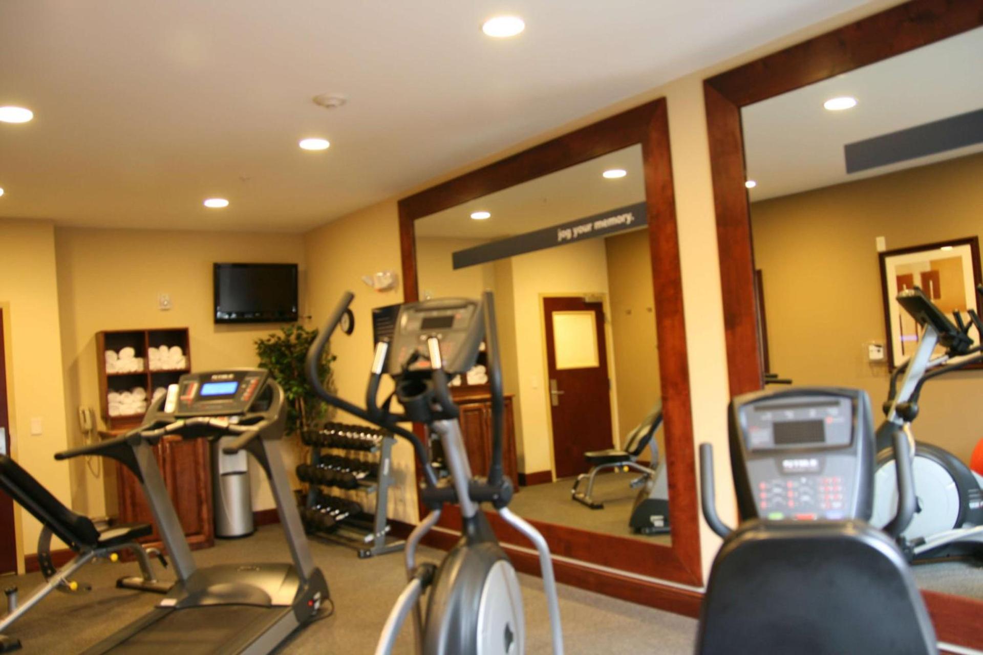 Hampton By Hilton Lincoln photo 16