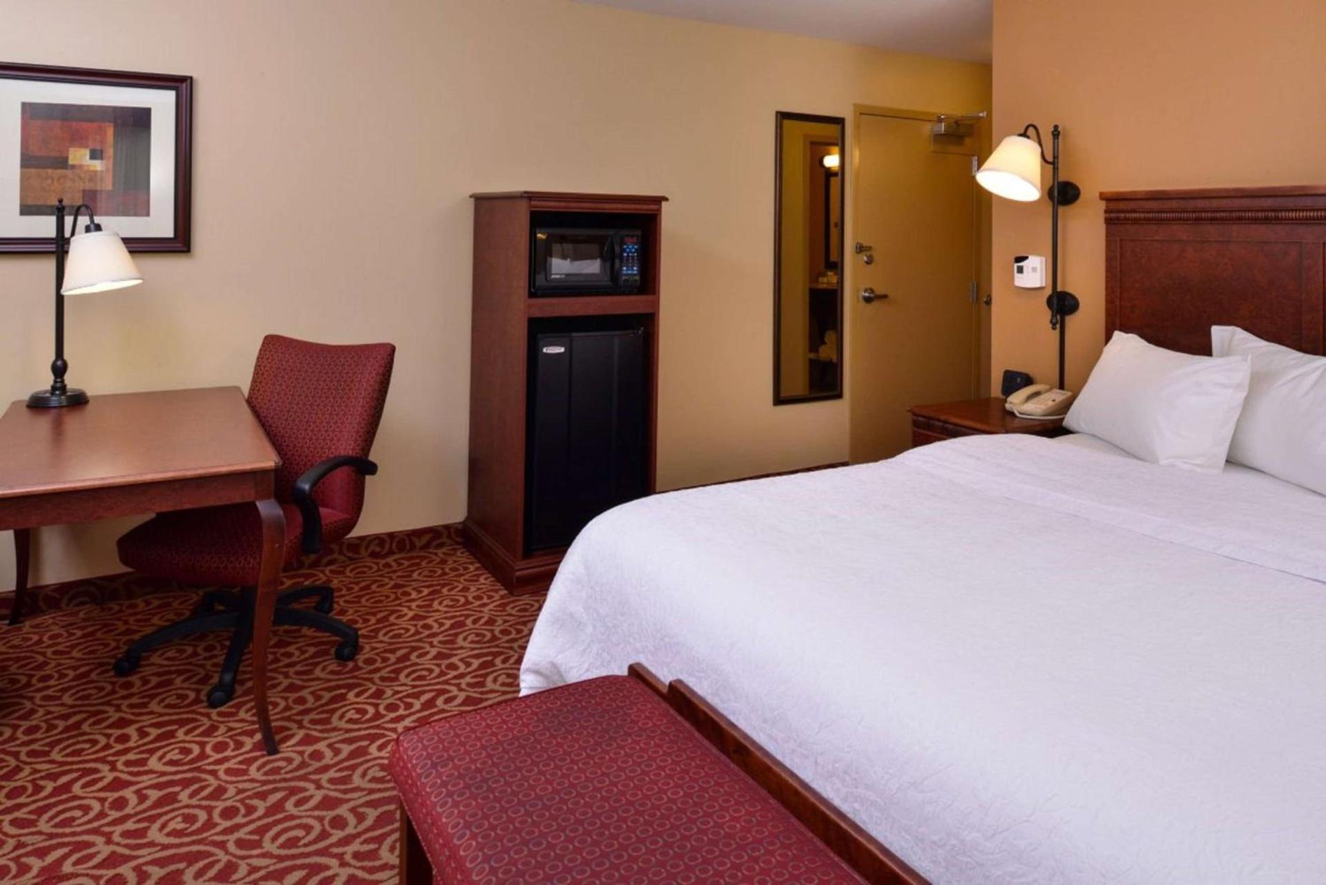 Hampton By Hilton Lincoln photo 27