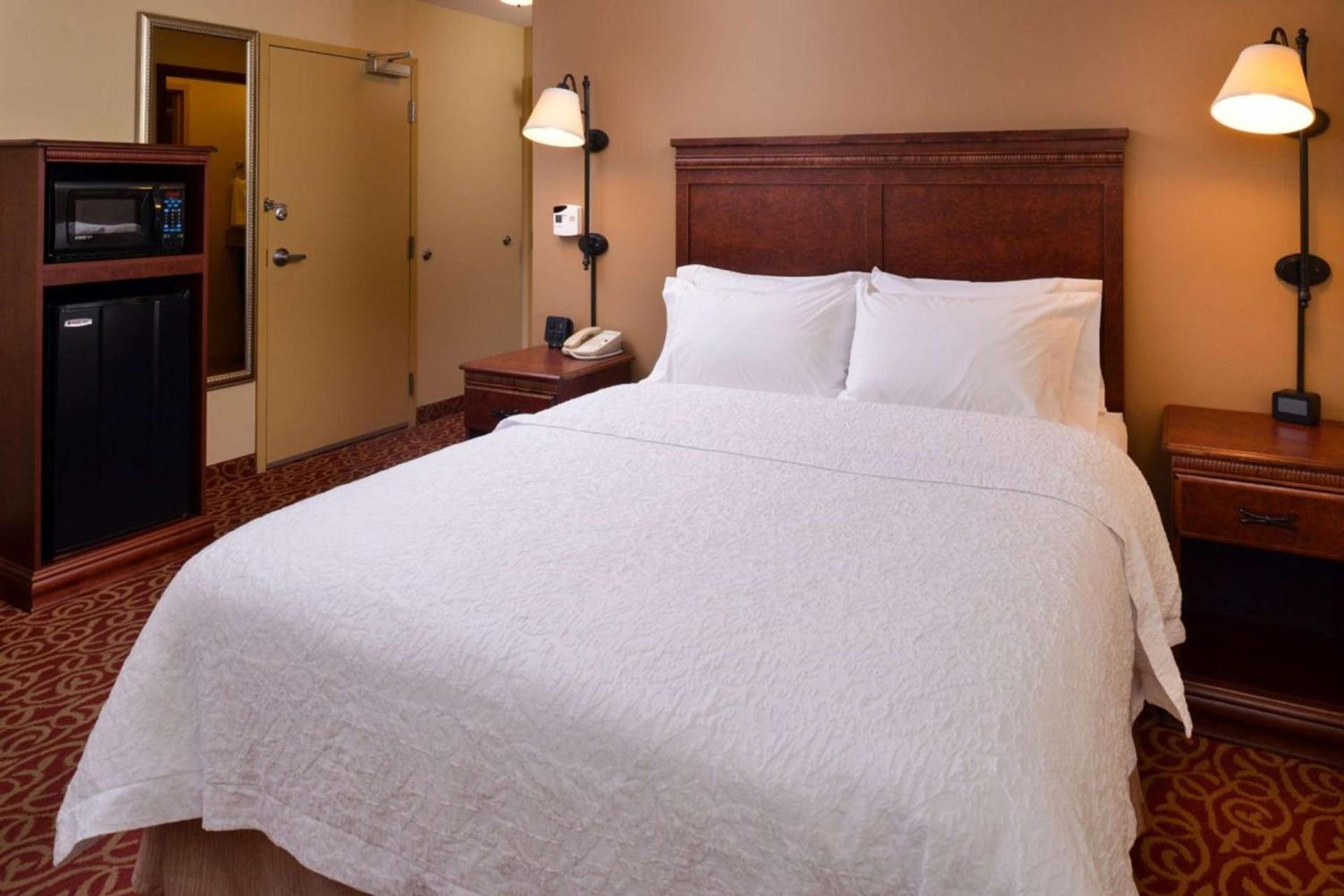 Hampton By Hilton Lincoln photo 30