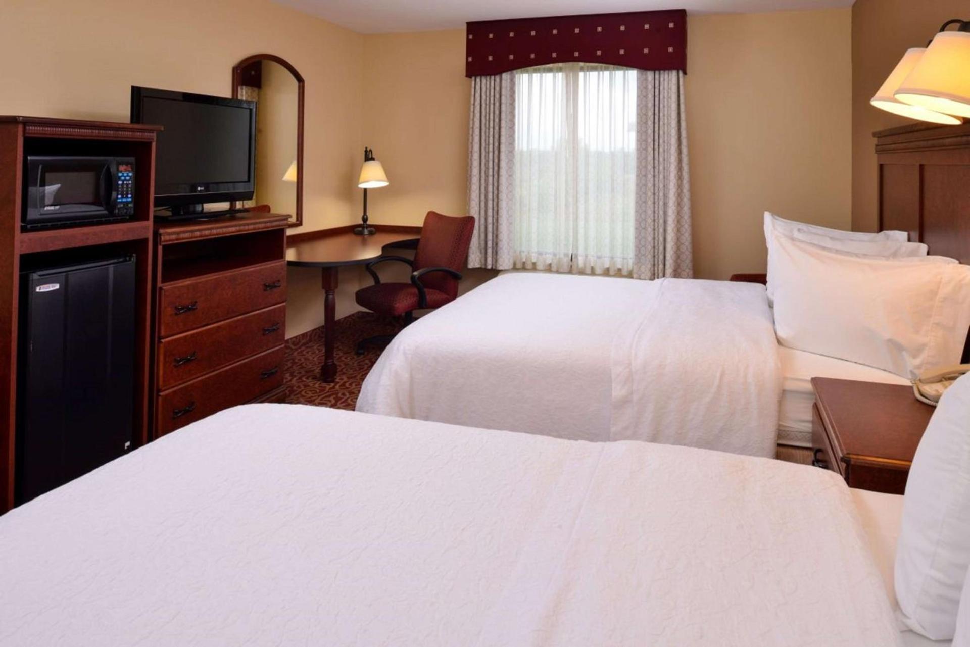 Hampton By Hilton Lincoln photo 37