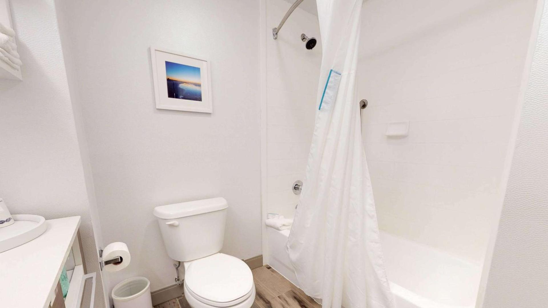 Hampton Inn St. Simons Island photo 13