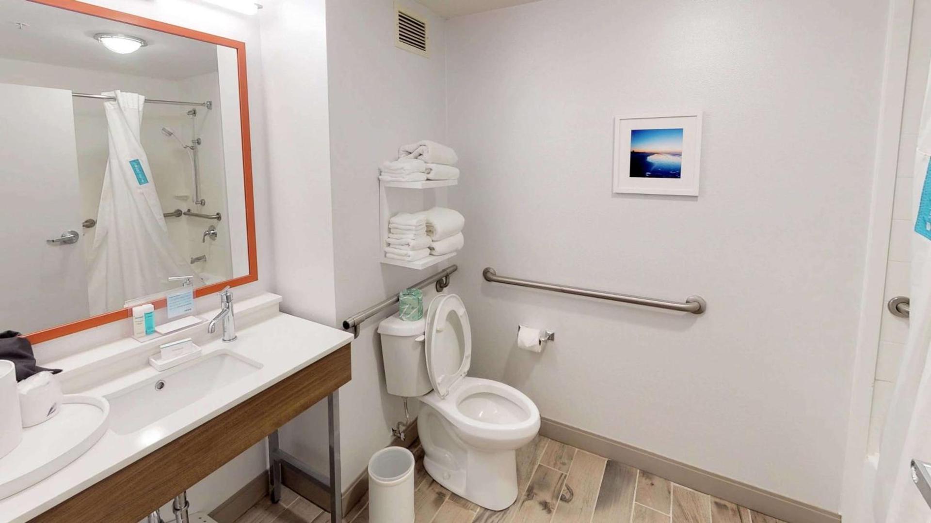 Hampton Inn St. Simons Island photo 14