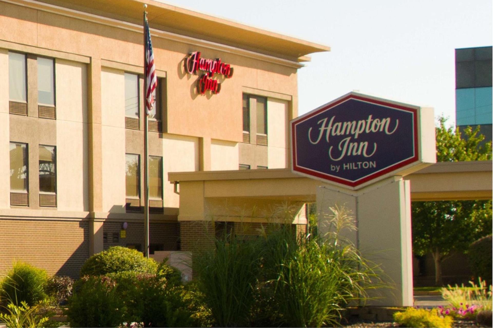 Hampton Inn St. Louis-Chesterfield photo 6