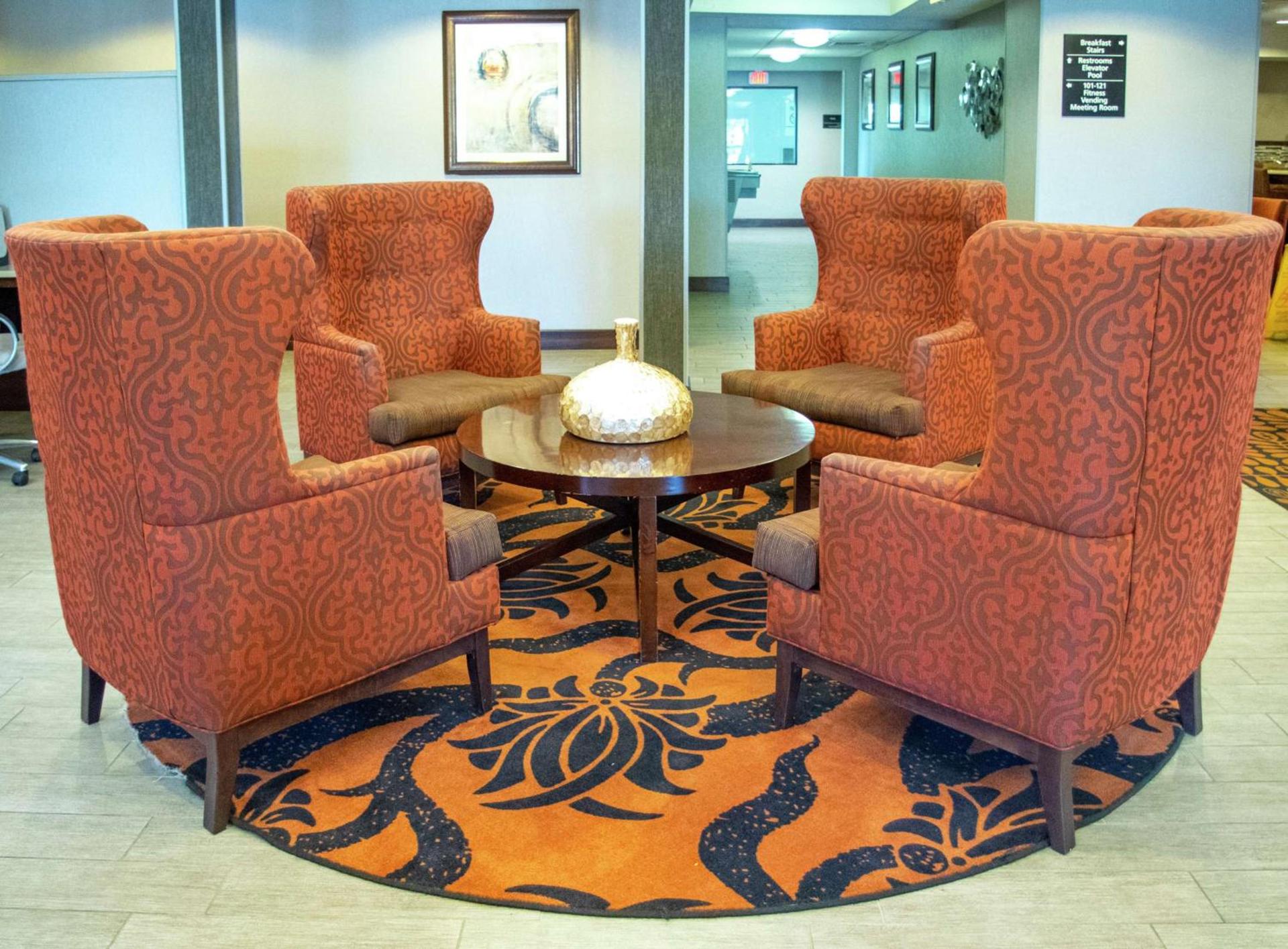Hampton Inn St. Louis-Chesterfield photo 7