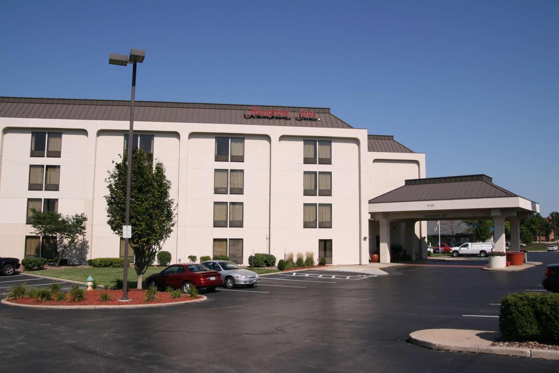 Hampton Inn St Charles St Peters photo 3