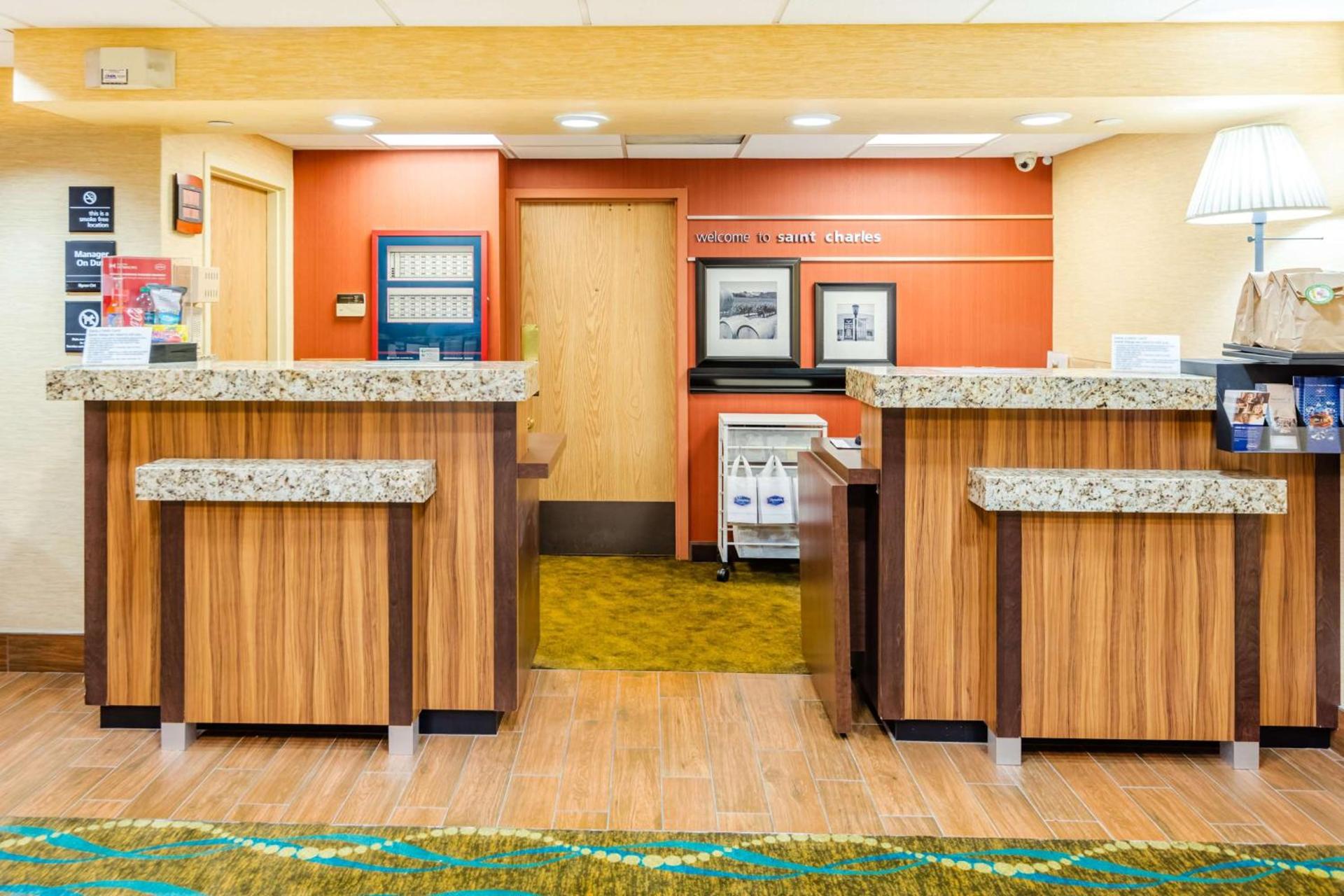 Hampton Inn St Charles St Peters photo 10