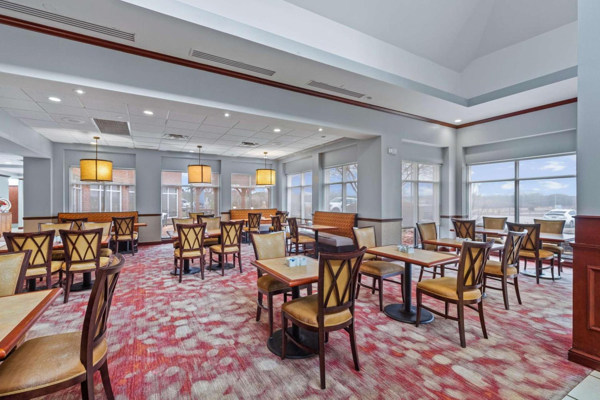 Hilton Garden Inn Starkville photo 56
