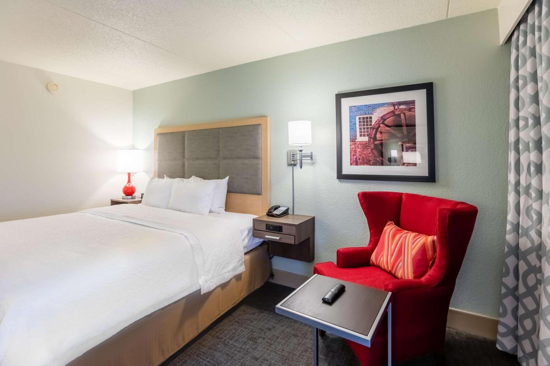 Hampton Inn St Charles St Peters photo 41