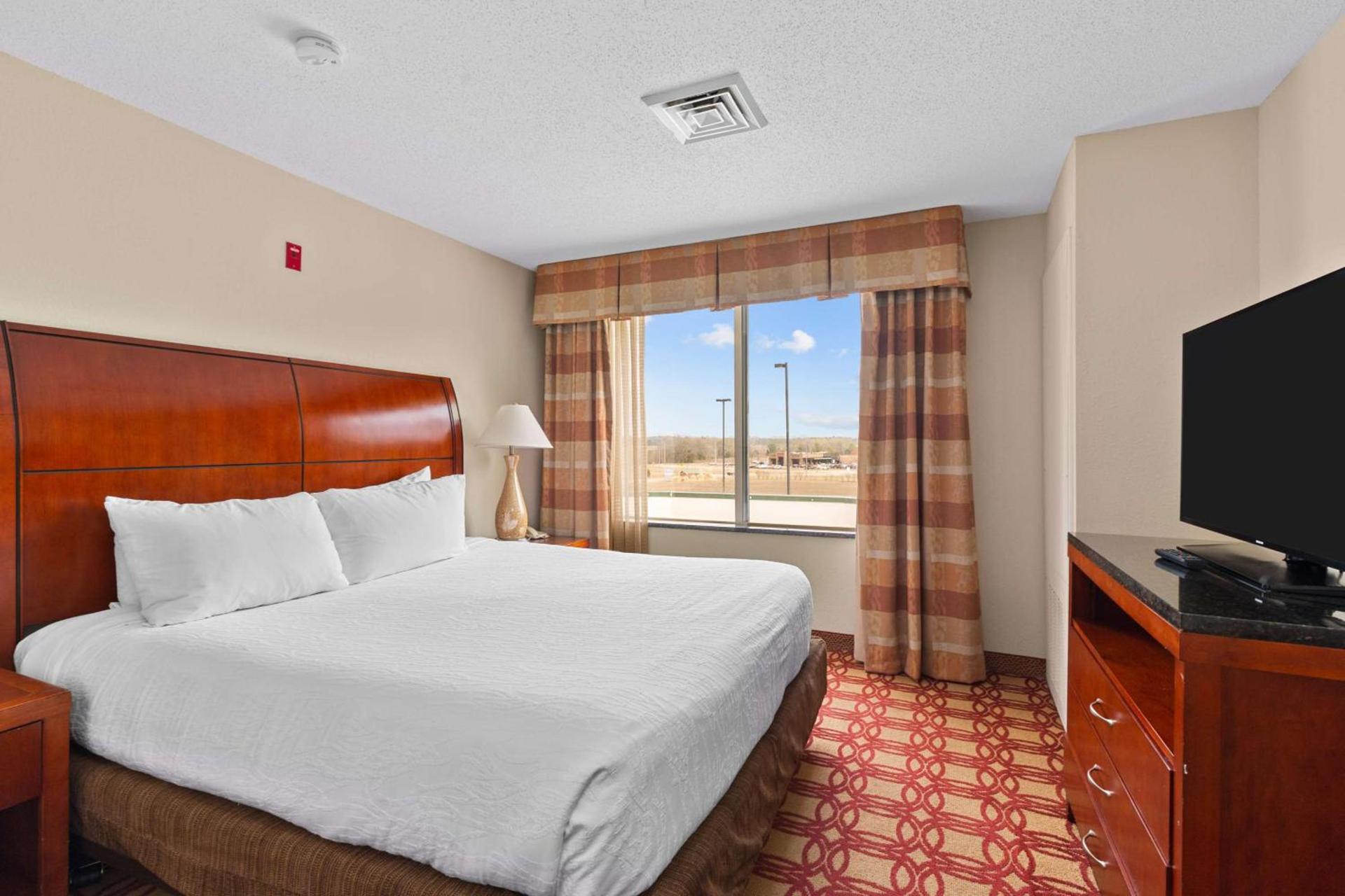 Hilton Garden Inn Starkville photo 84