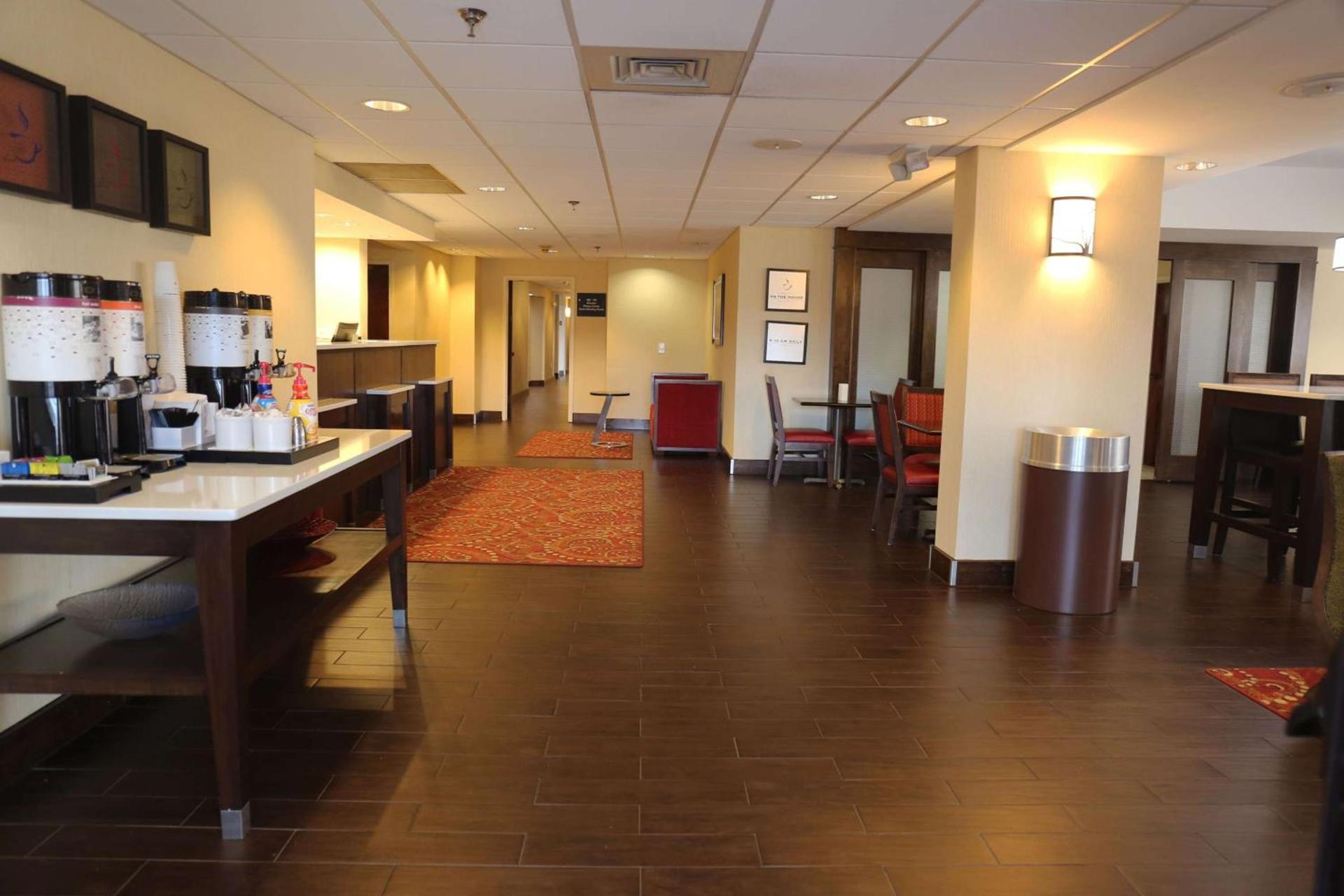 Hampton Inn Sumter photo 6