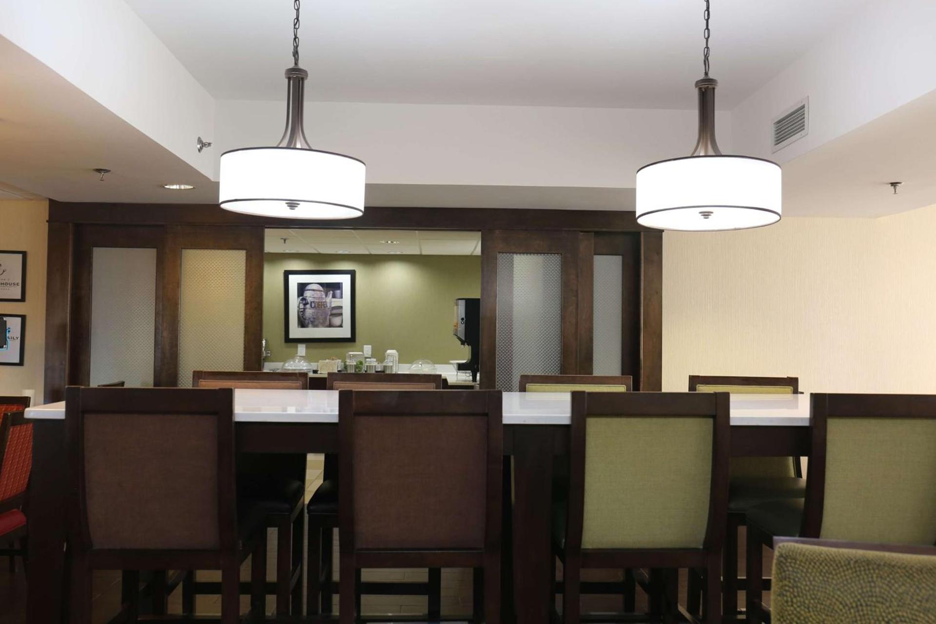 Hampton Inn Sumter photo 15
