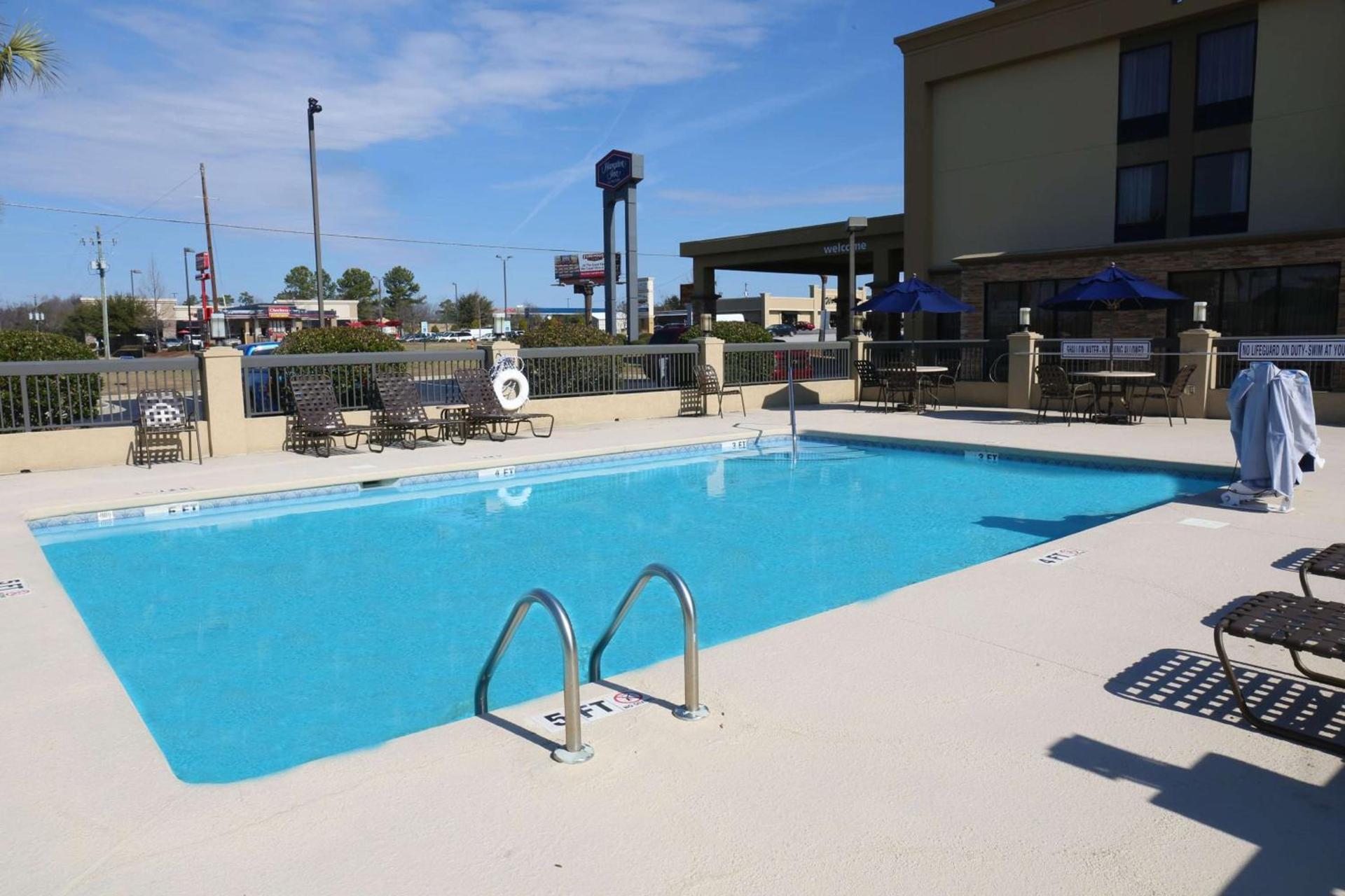 Hampton Inn Sumter photo 13