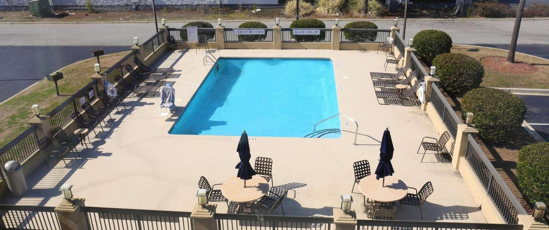 Hampton Inn Sumter photo 12
