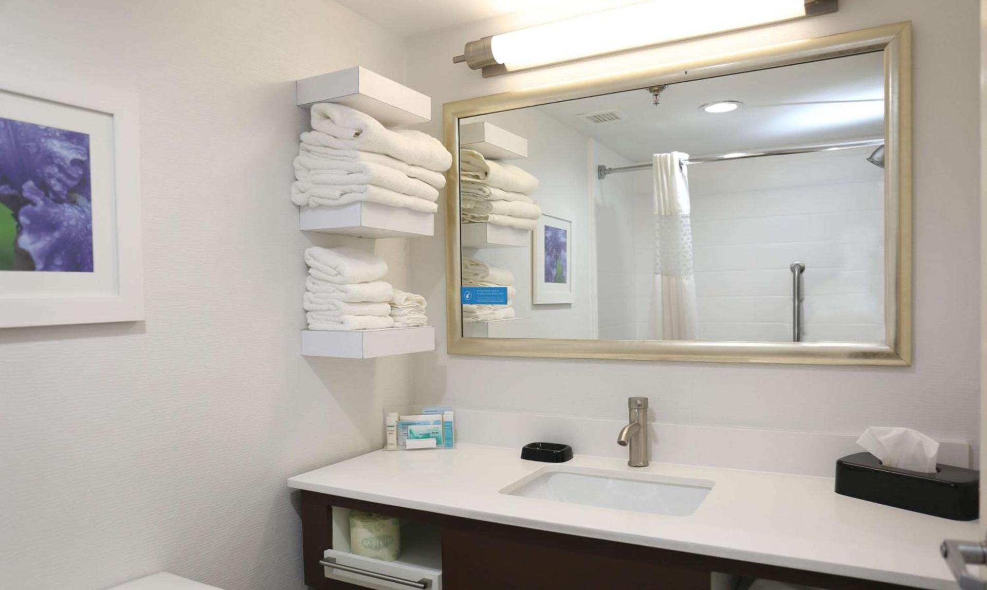 Hampton Inn Sumter photo 22