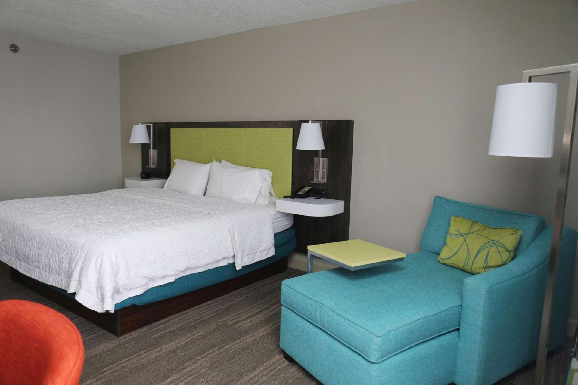Hampton Inn Sumter photo 23
