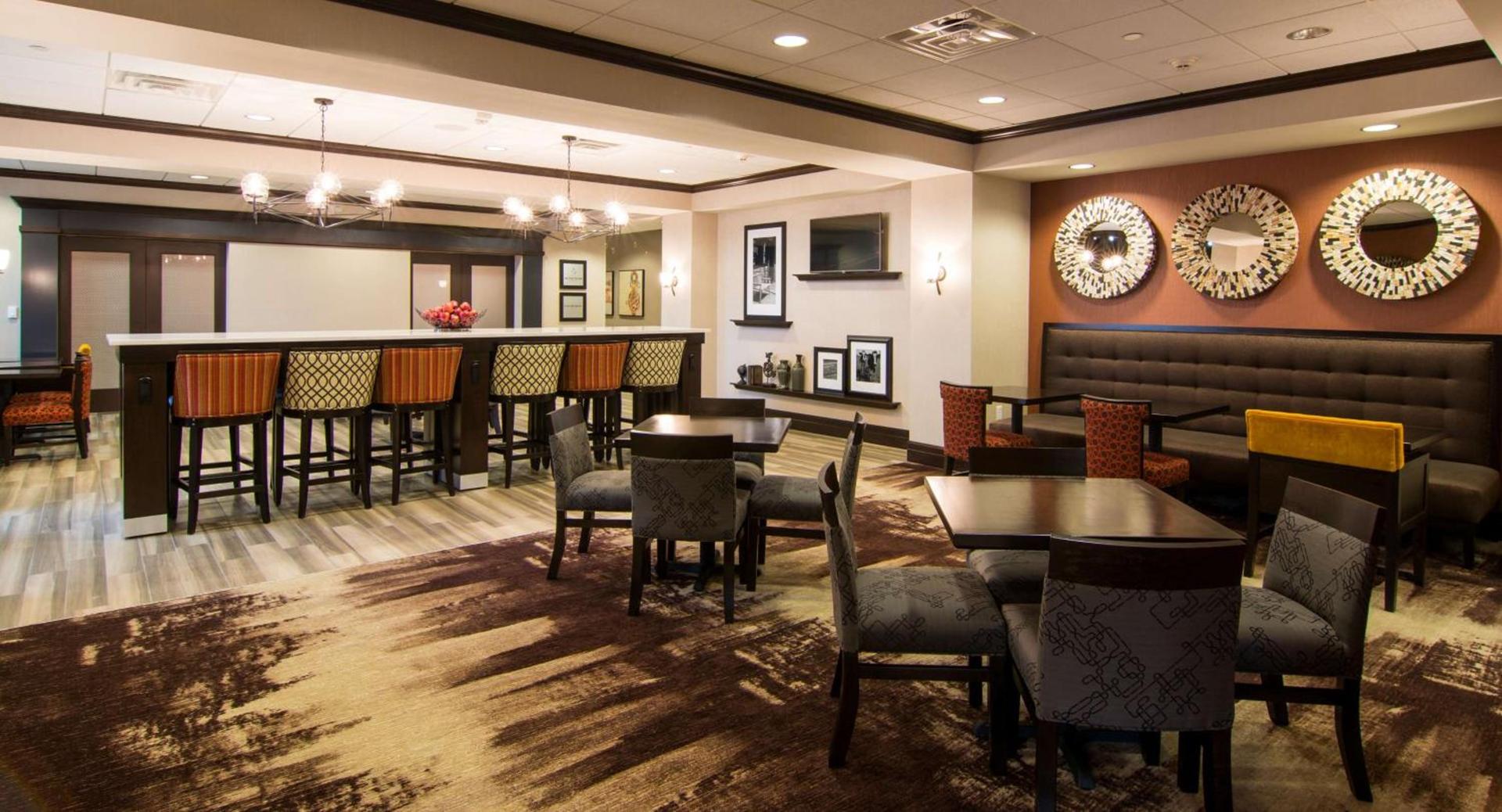 Hampton Inn Orange City photo 5