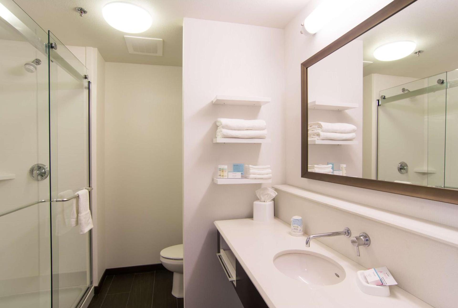Hampton Inn Orange City photo 17
