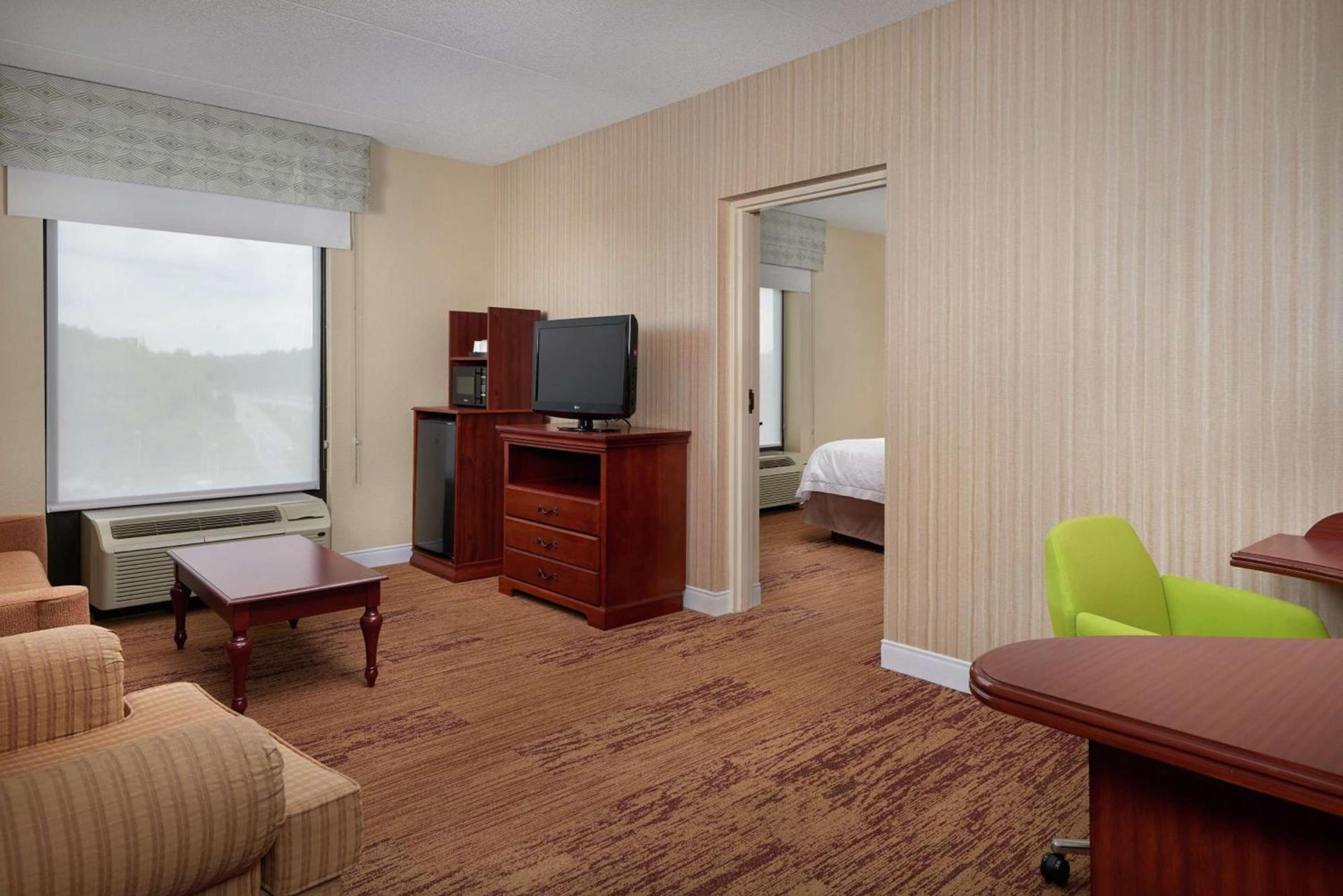 Hampton Inn Shrewsbury photo 17