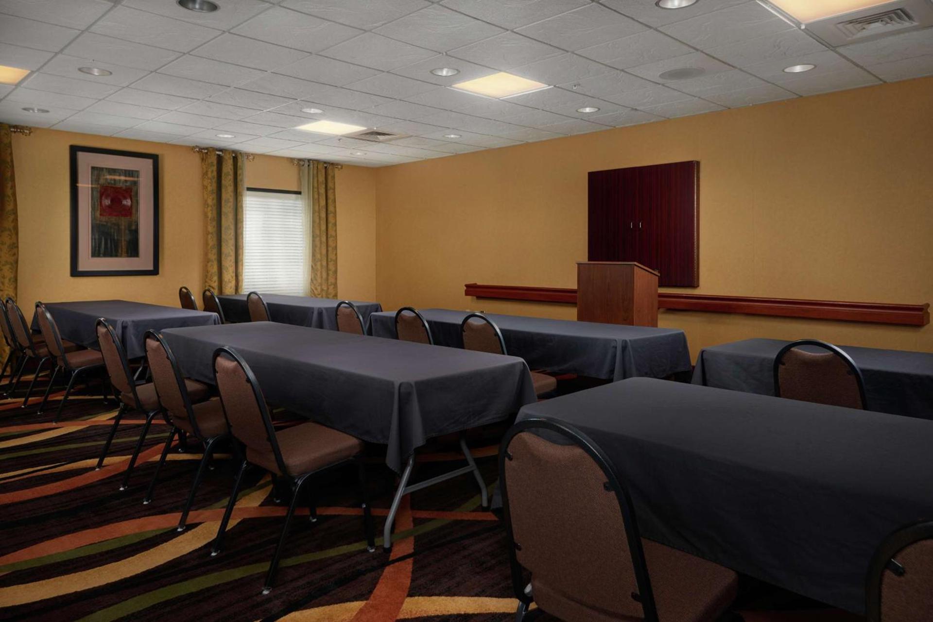 Hampton Inn Shrewsbury photo 23