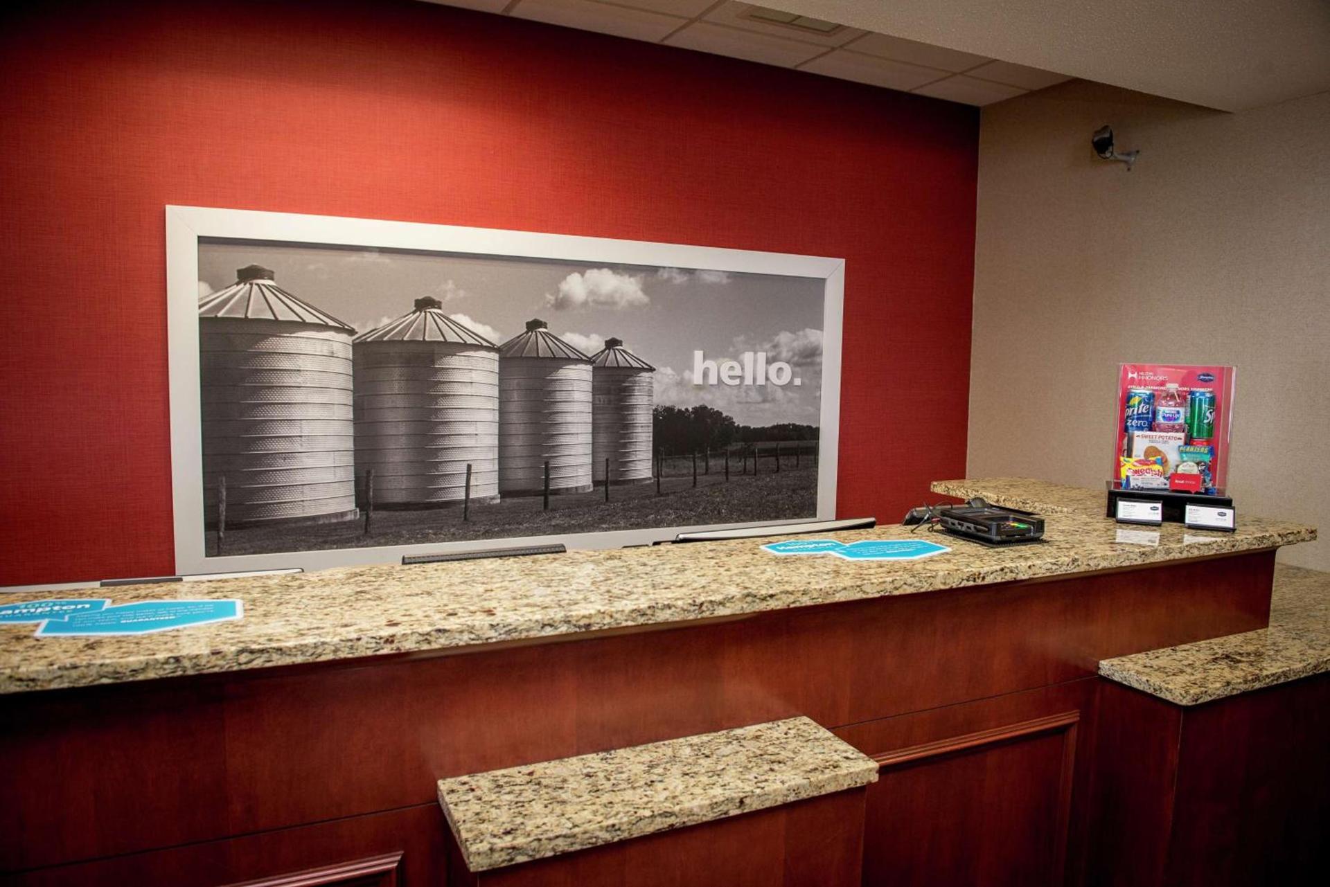 Hampton Inn Plover-Stevens Point photo 3