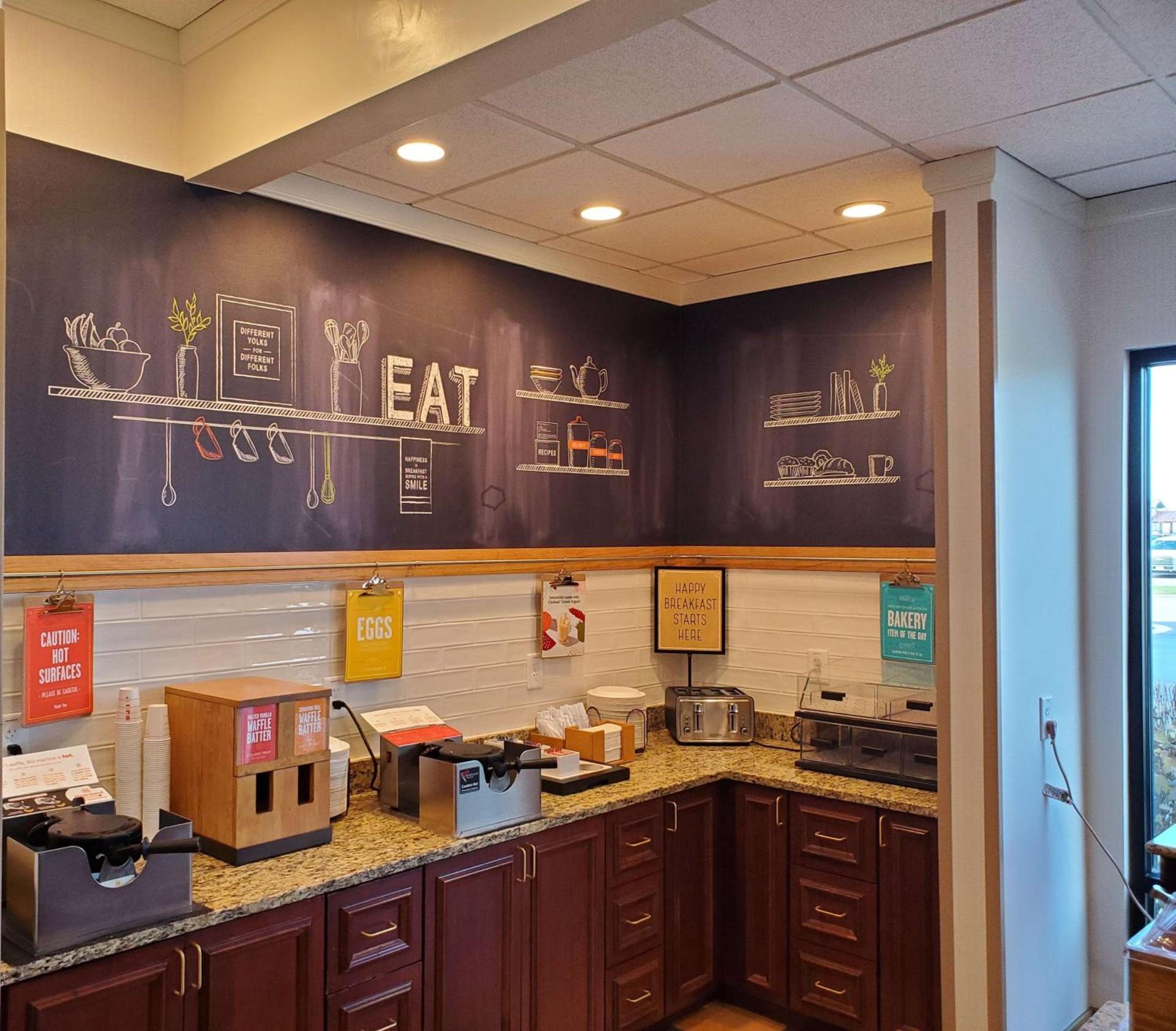 Hampton Inn Plover-Stevens Point photo 9