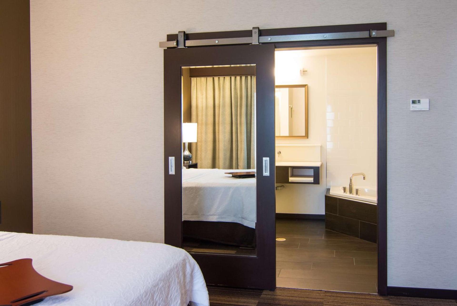 Hampton Inn Orange City photo 25
