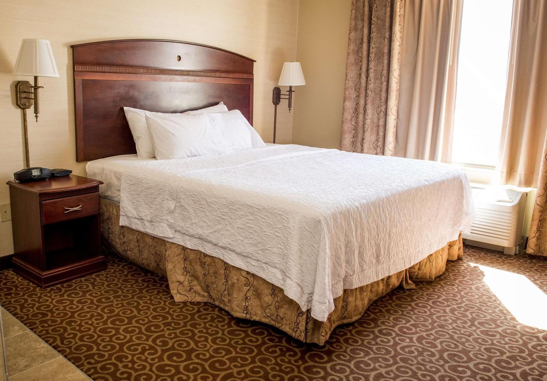 Hampton Inn Plover-Stevens Point photo 12