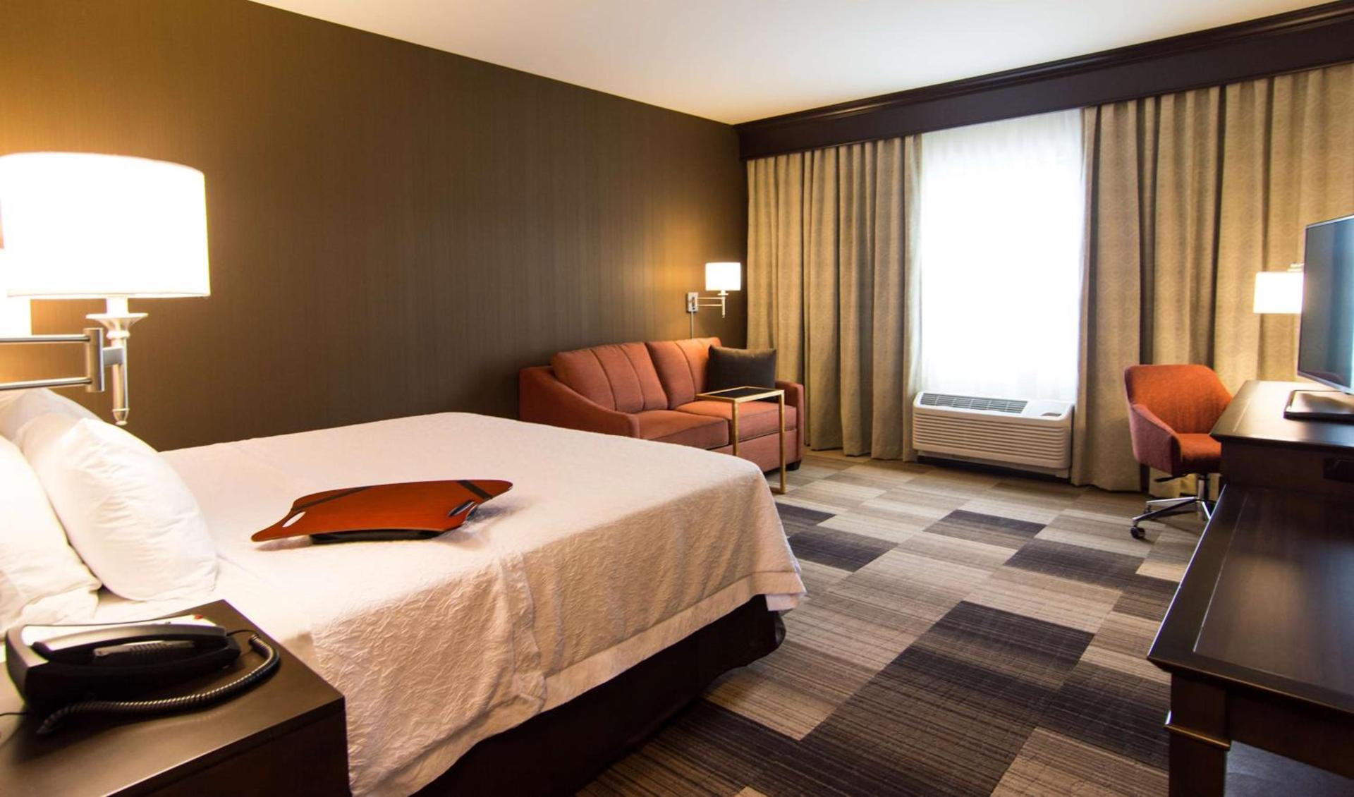 Hampton Inn Orange City photo 34
