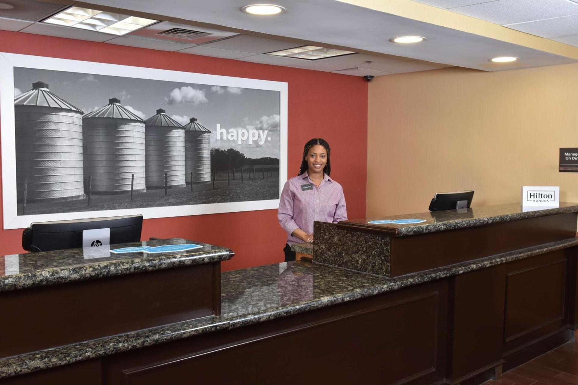 Hampton Inn Stony Creek photo 2