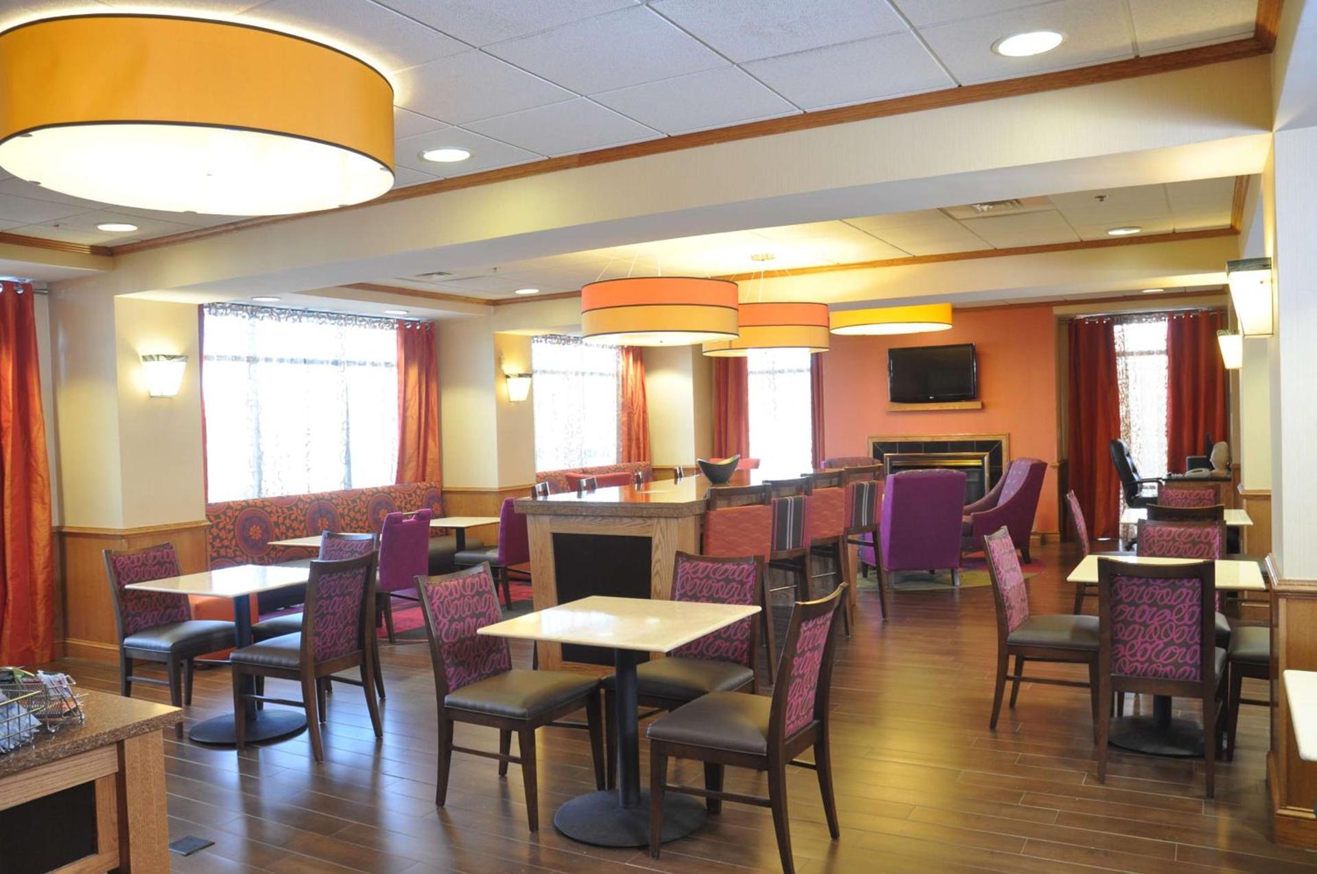 Hampton Inn Stony Creek photo 6