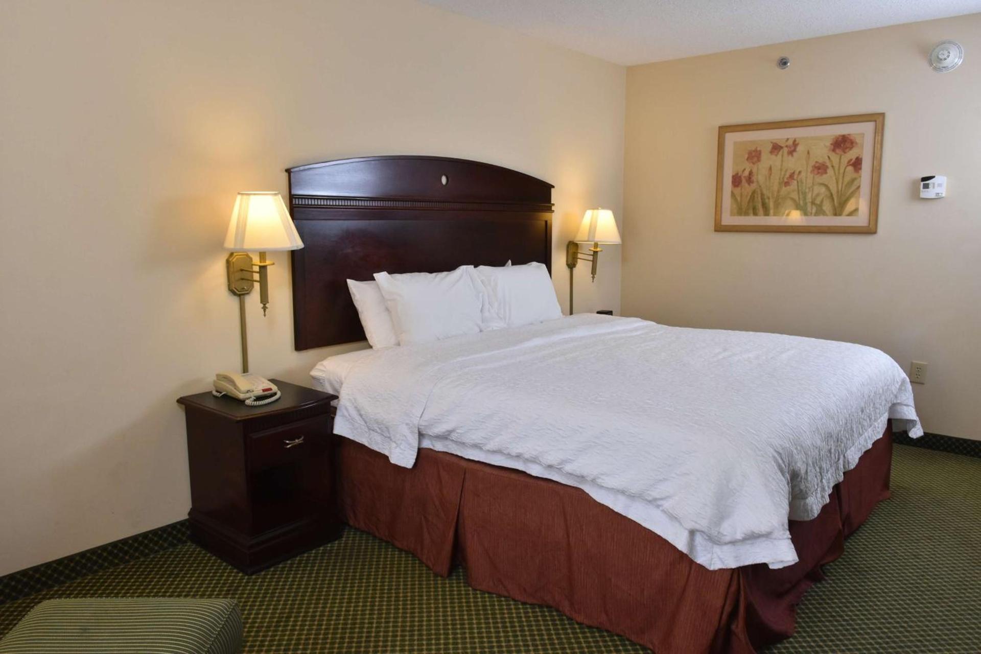 Hampton Inn Stony Creek photo 23